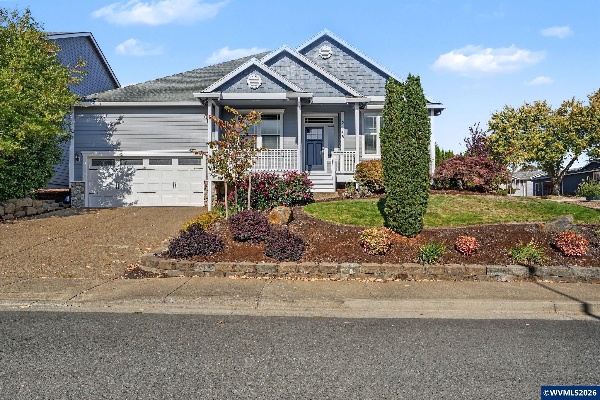 2145 Banyonwood Av — photo