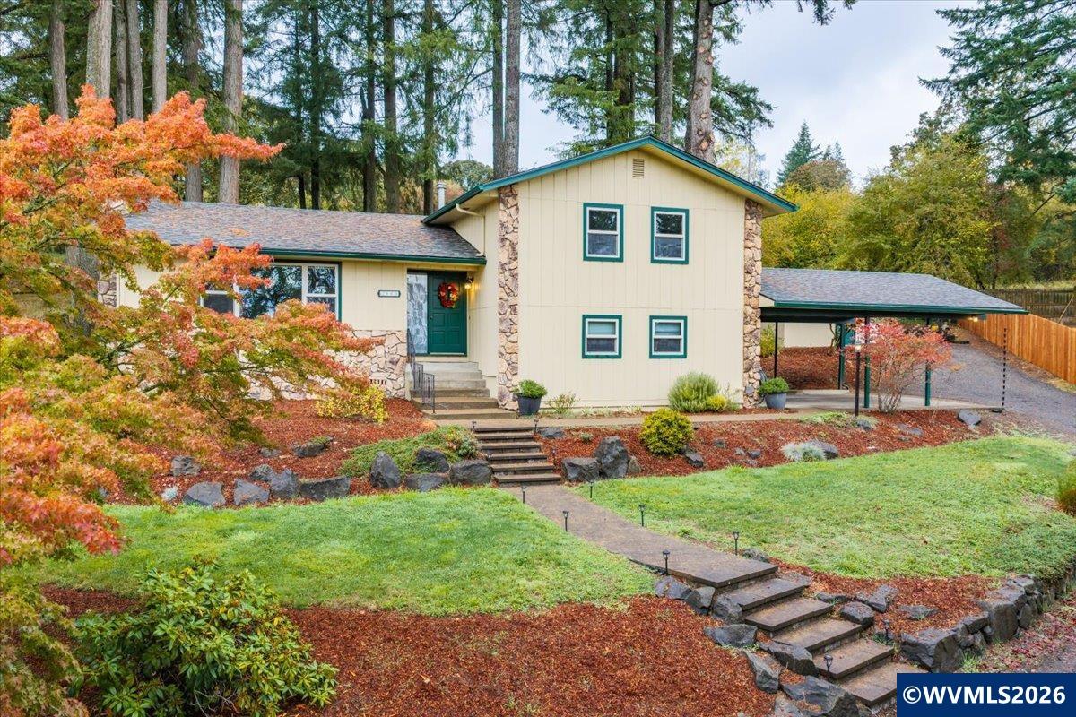 2801 Arlington Dr — photo