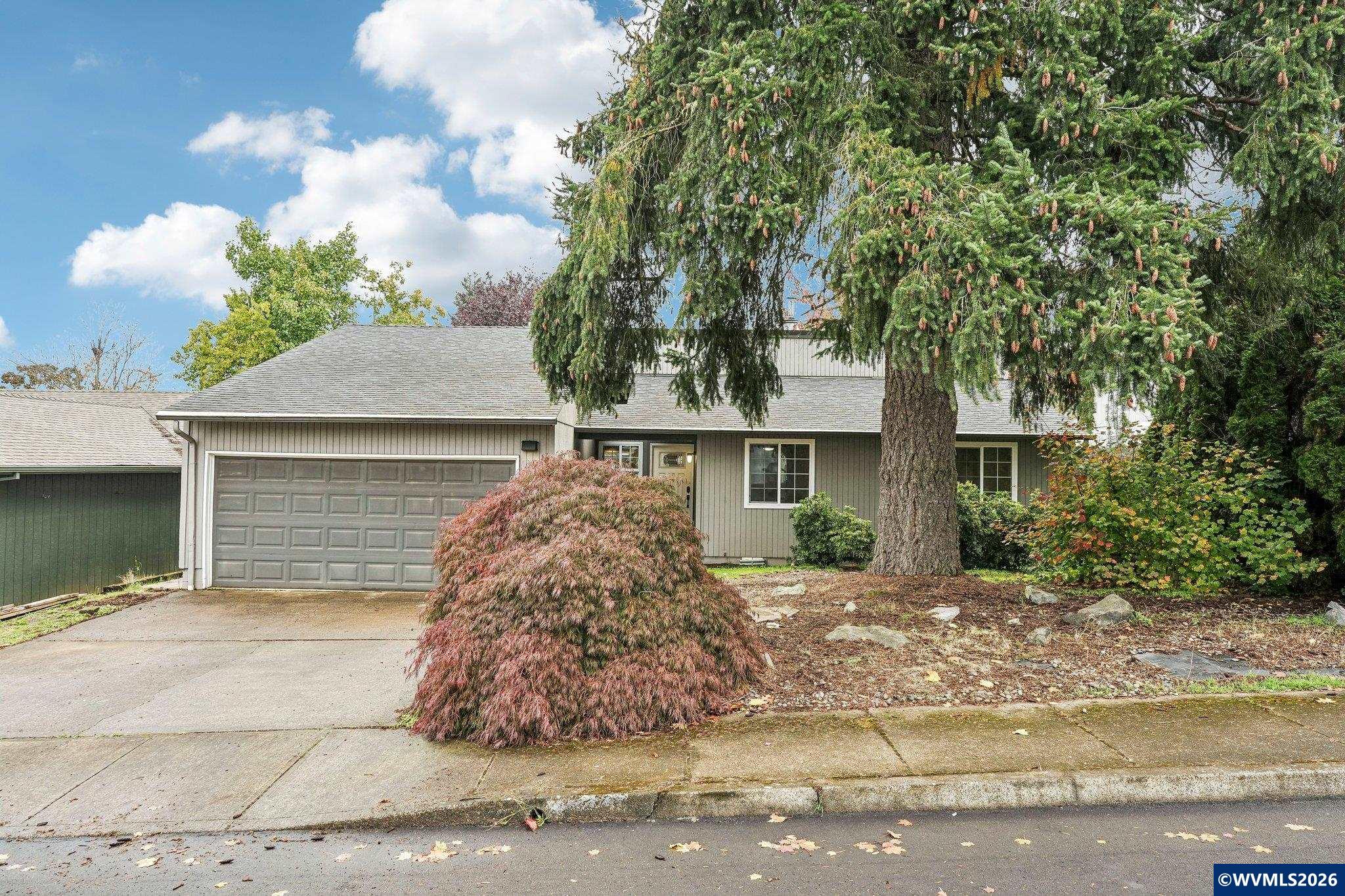 5558 Fernbrook Ct — photo