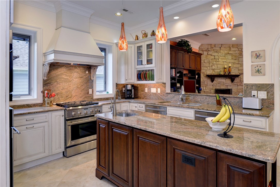 3515 Splitwood Rd — photo