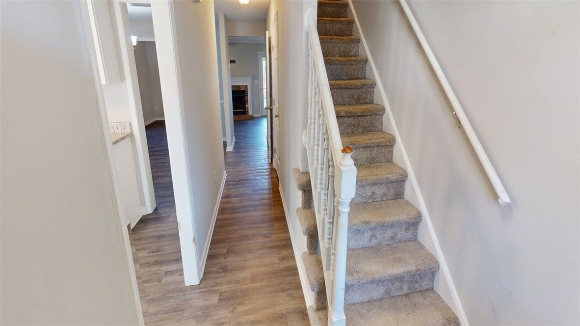 81 N Lake Loop, Hampton, VA 23666 — photo 2