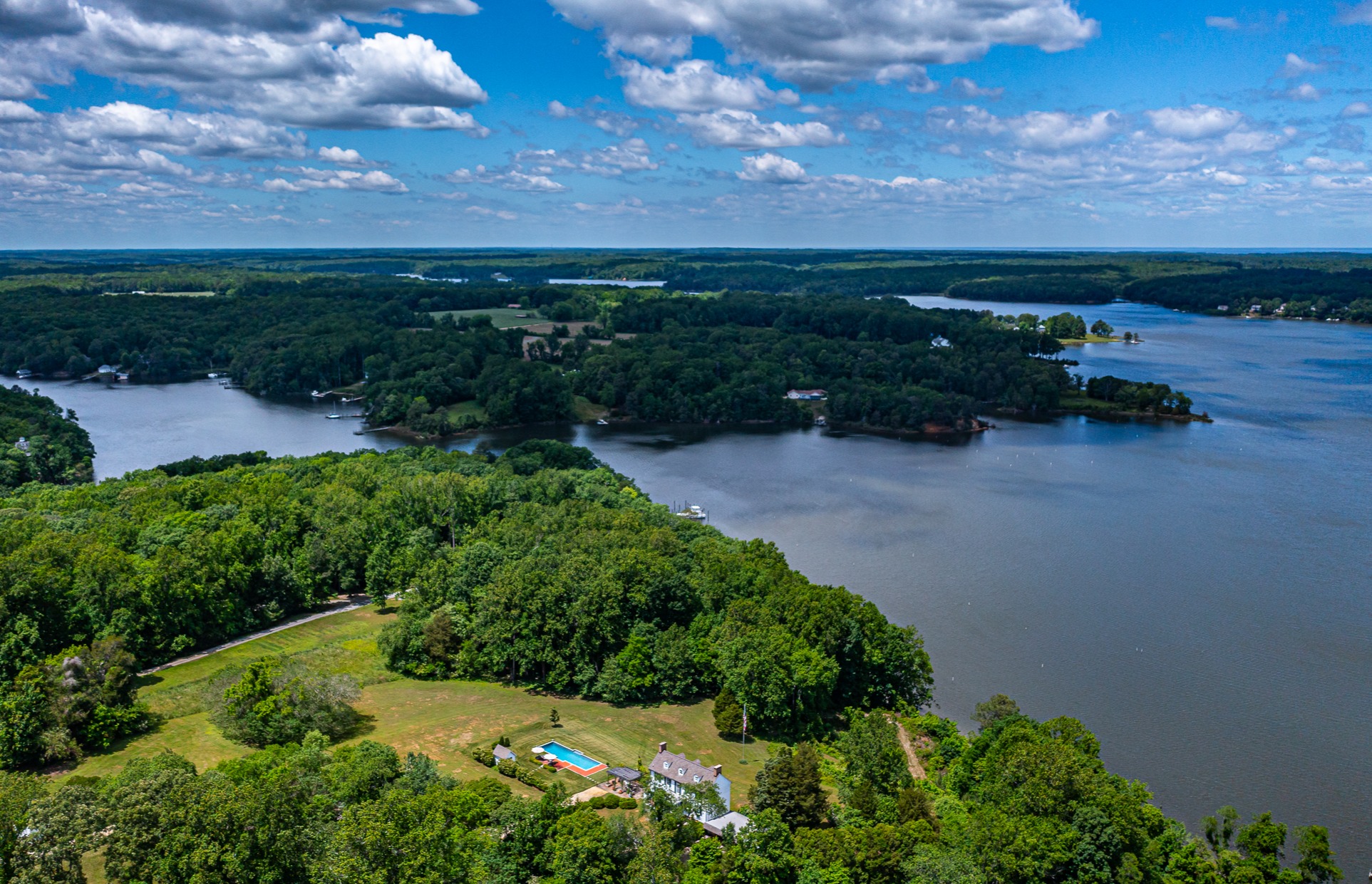 120 River Hill Rd — photo