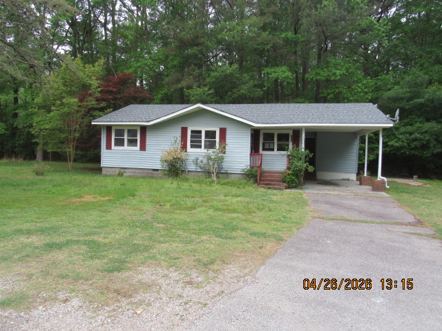 115 Clark Ln — photo