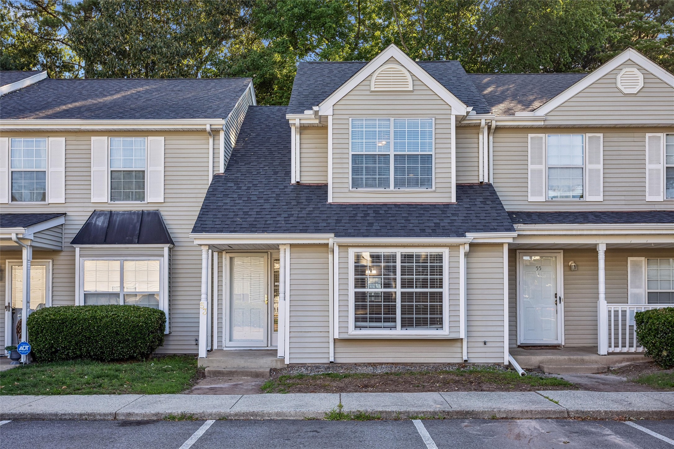 53 Treasure Ky — photo