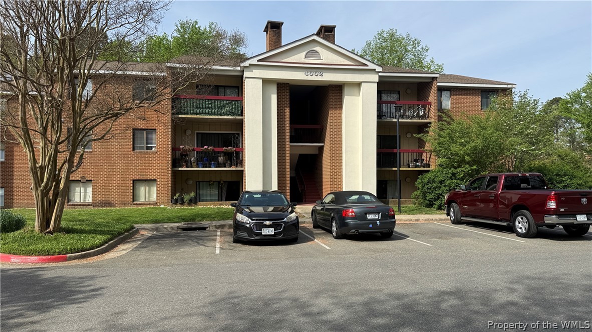 4002 Governors Sq Unit#7 — photo