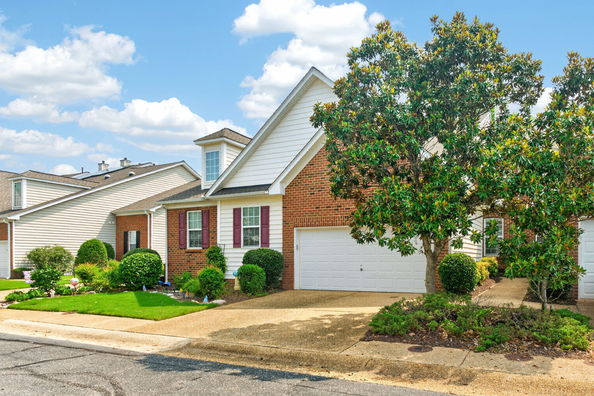 4467 Pleasant View Dr — photo