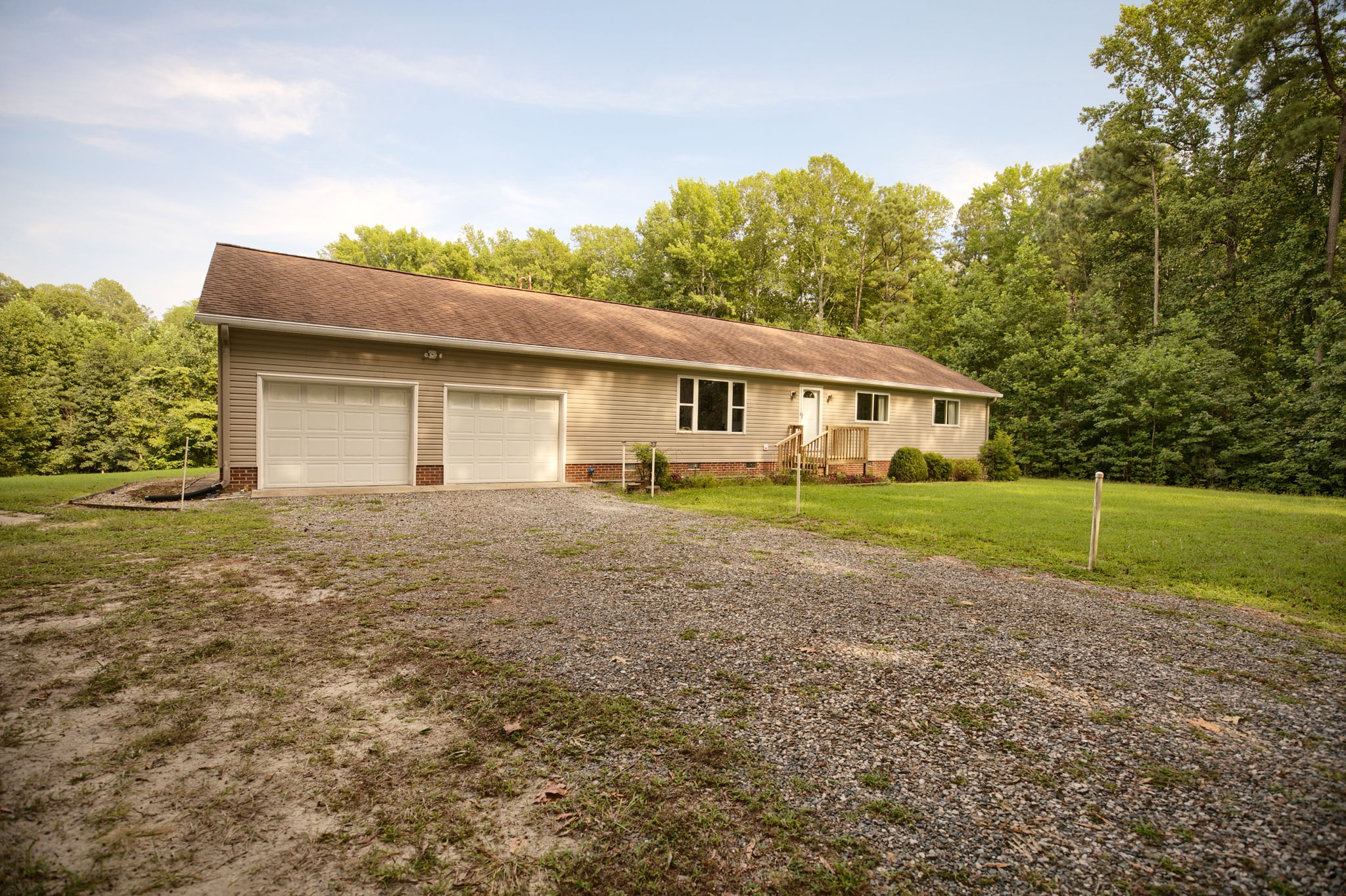 8281 Roaring Springs Rd — photo