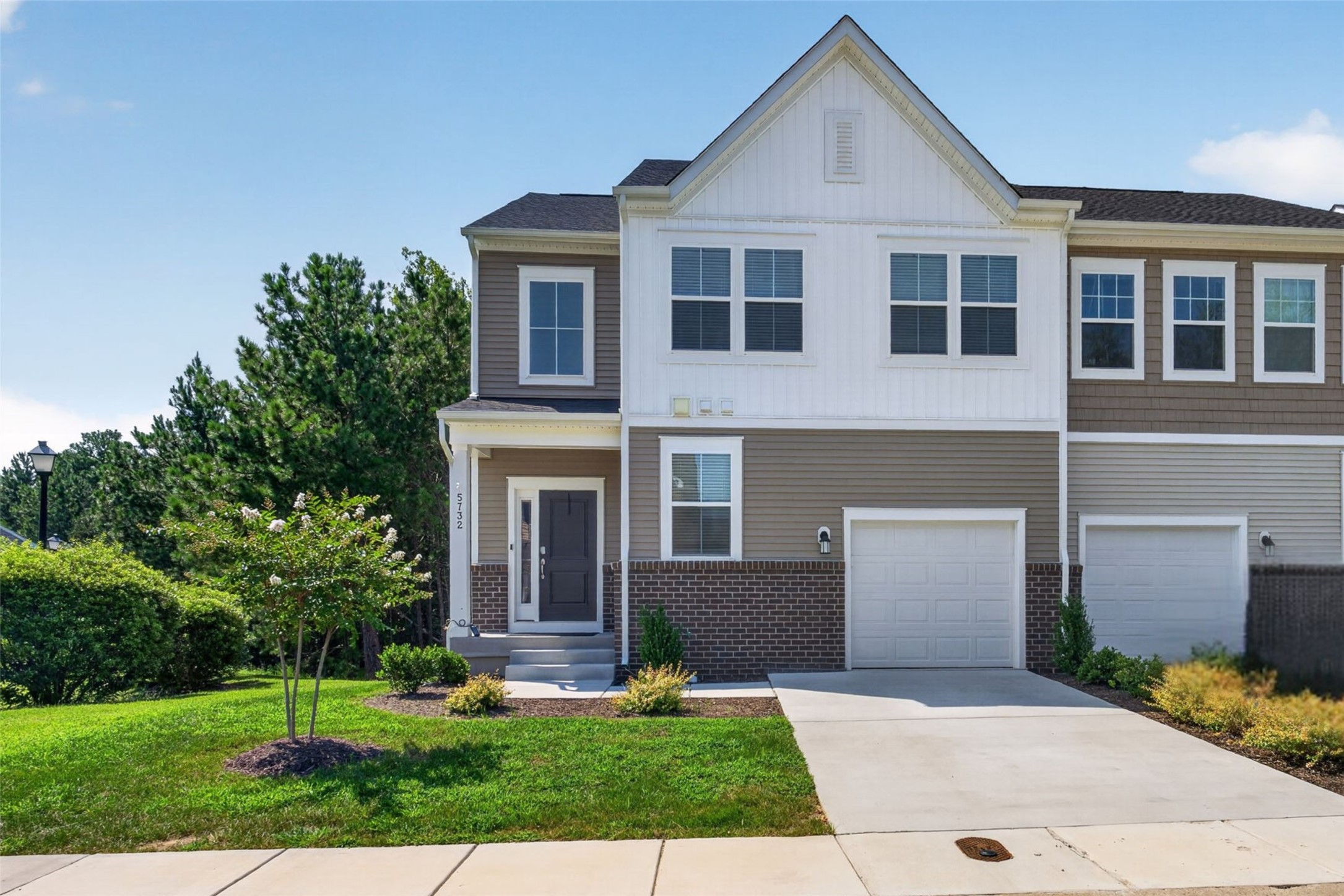 5732 Flowering Peach Ln — photo