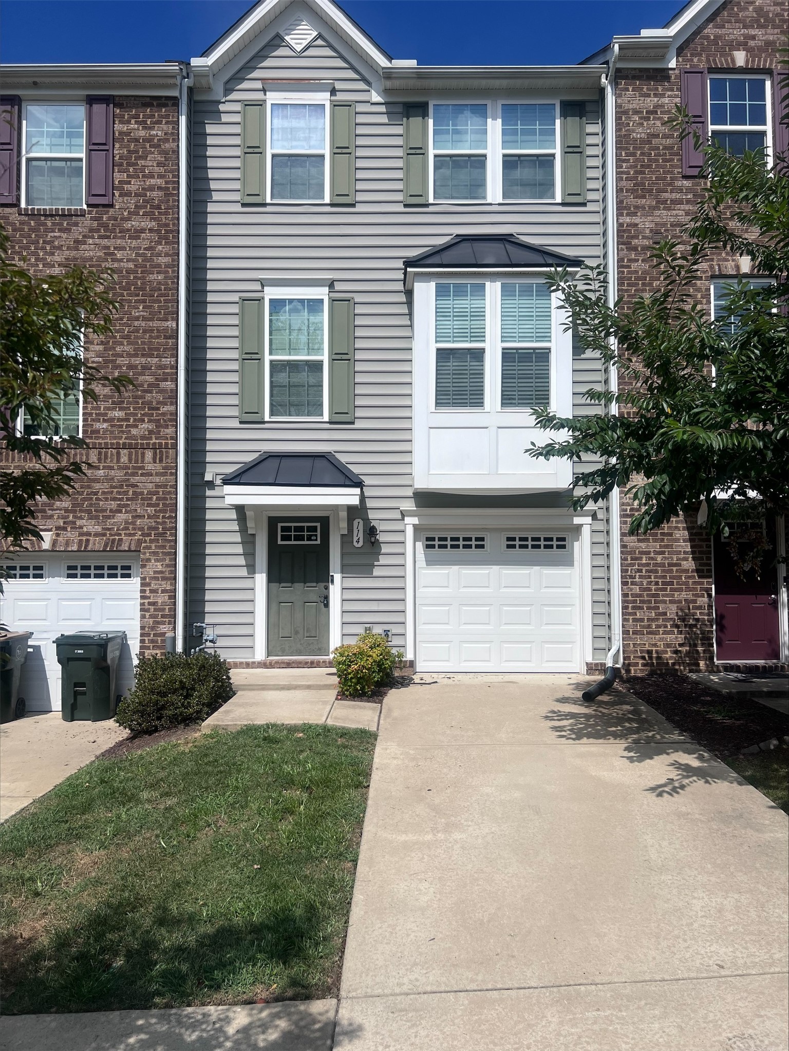 114 McCormick Pl — photo