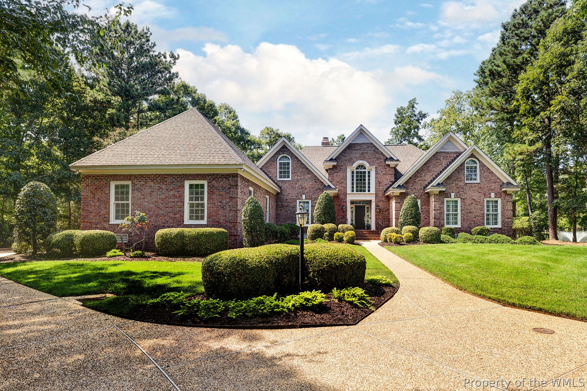 2816 Lawnes Creek Rd — photo