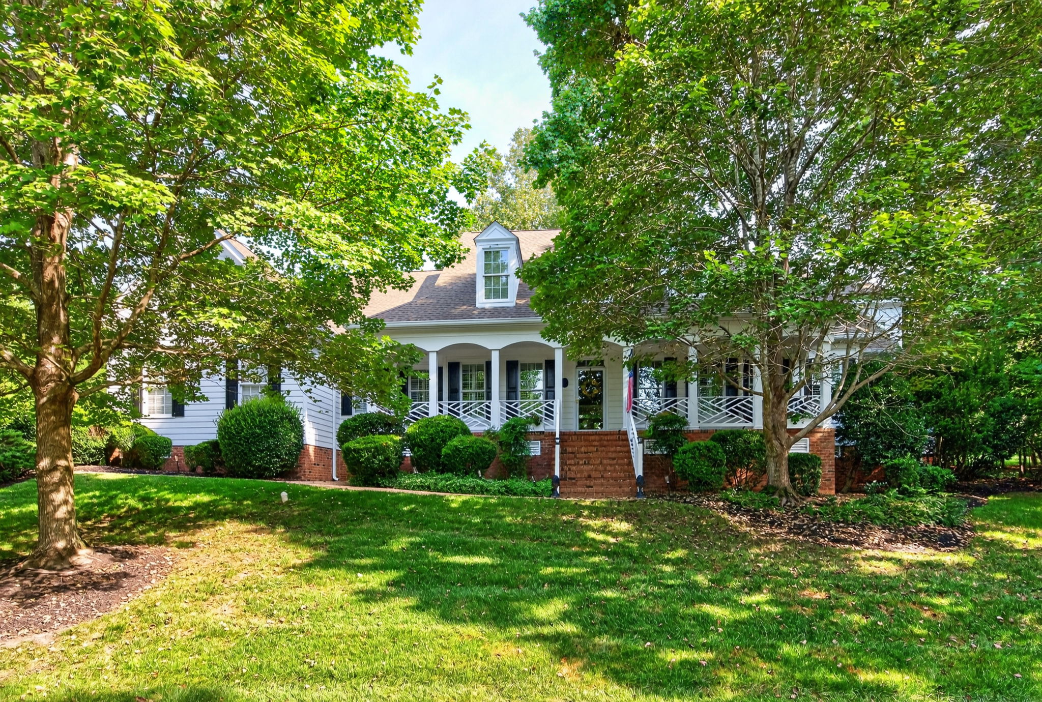 308 Dogleg Dr — photo