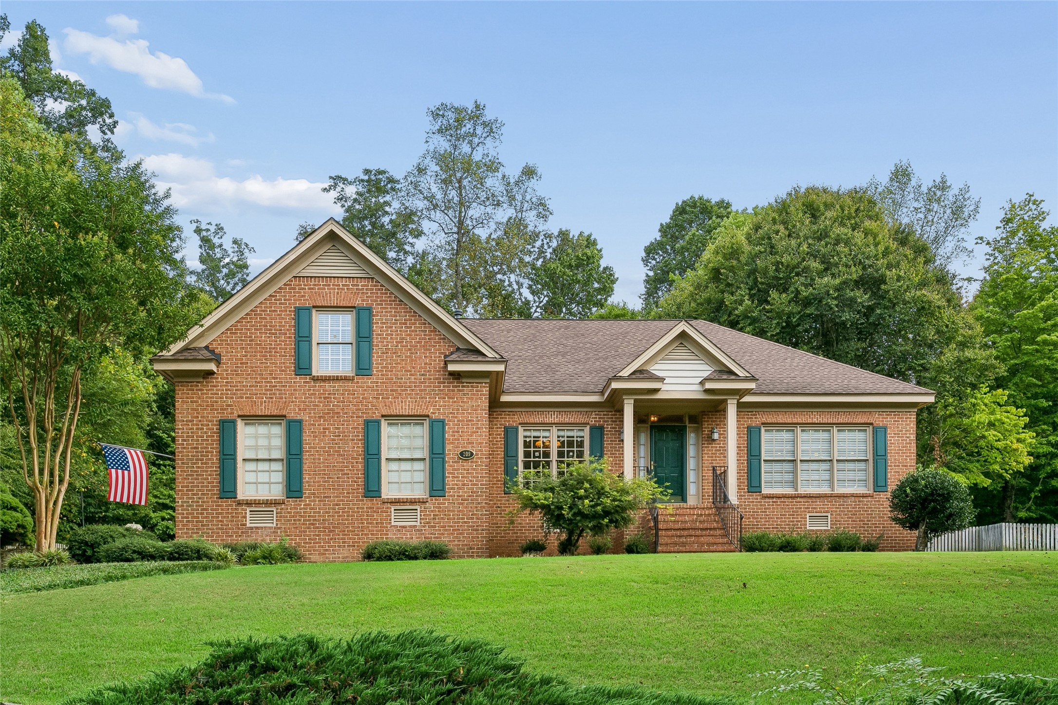 209 Mill Stream Way — photo