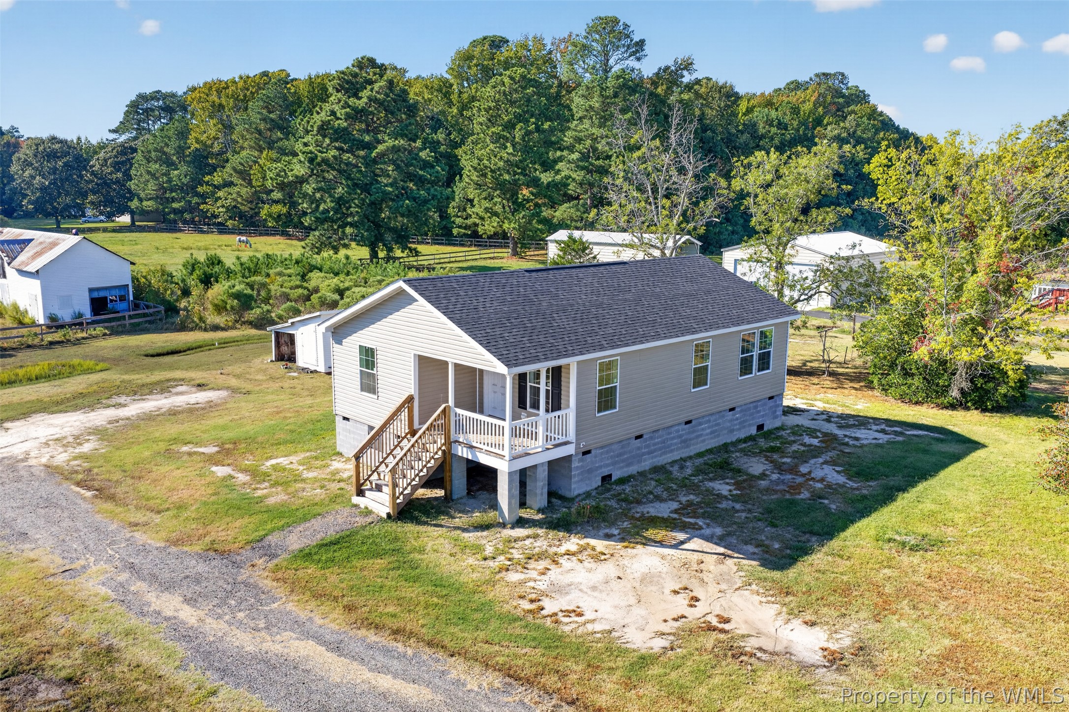2394 Perrin Creek Rd — photo