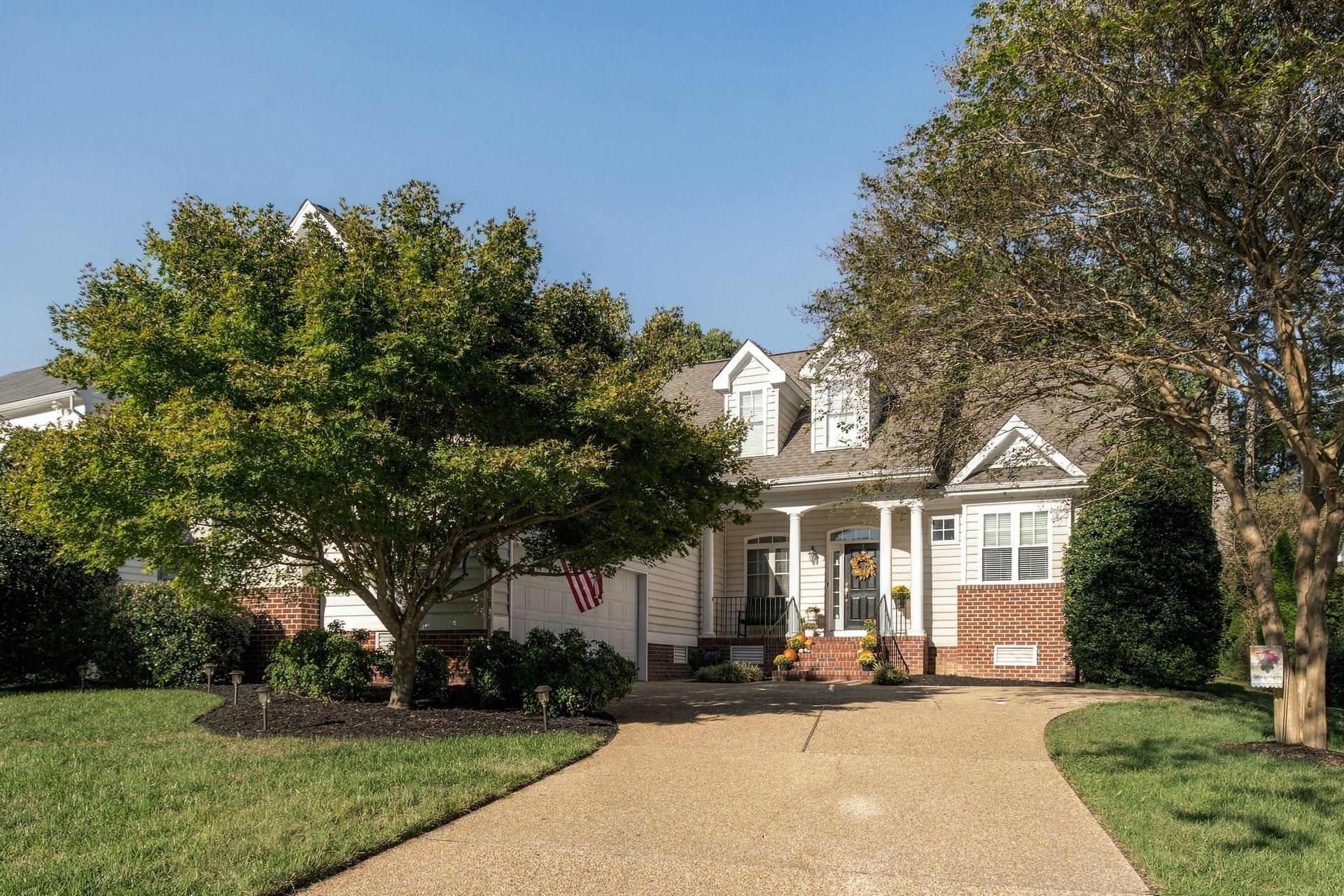 3048 Ridge Dr — photo