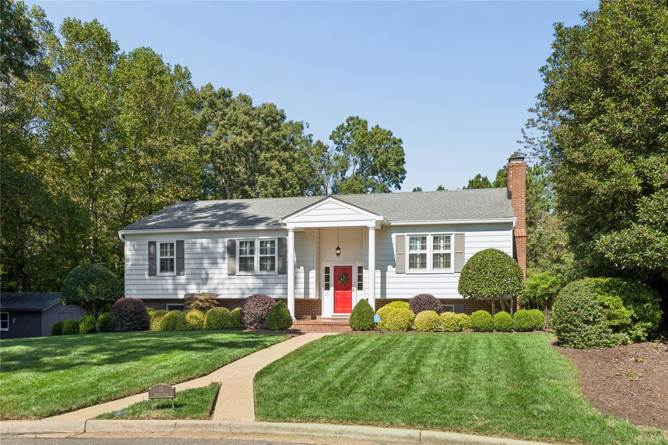 11 Royall Pl — photo