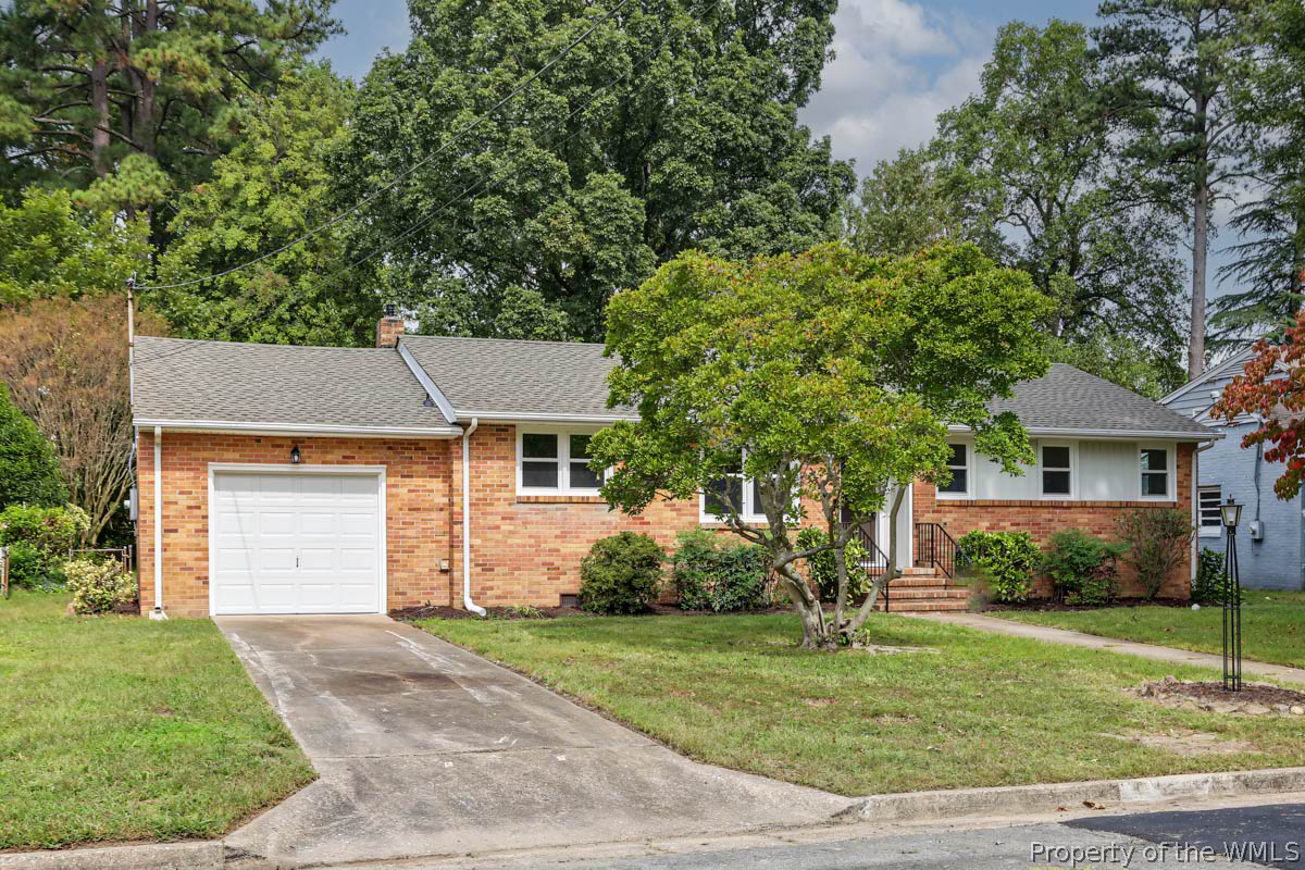17 Carolyn Dr — photo