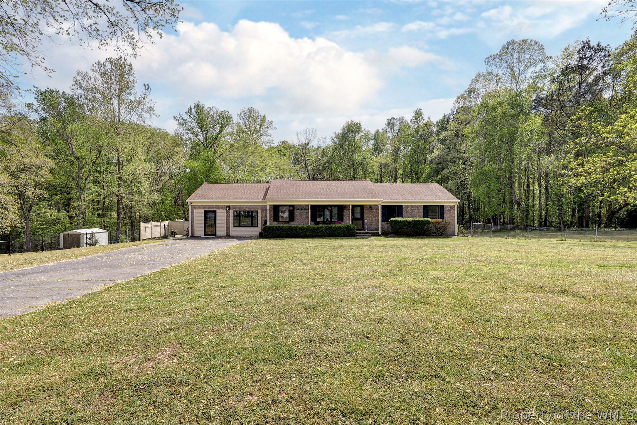 113 Wilson Dr — photo