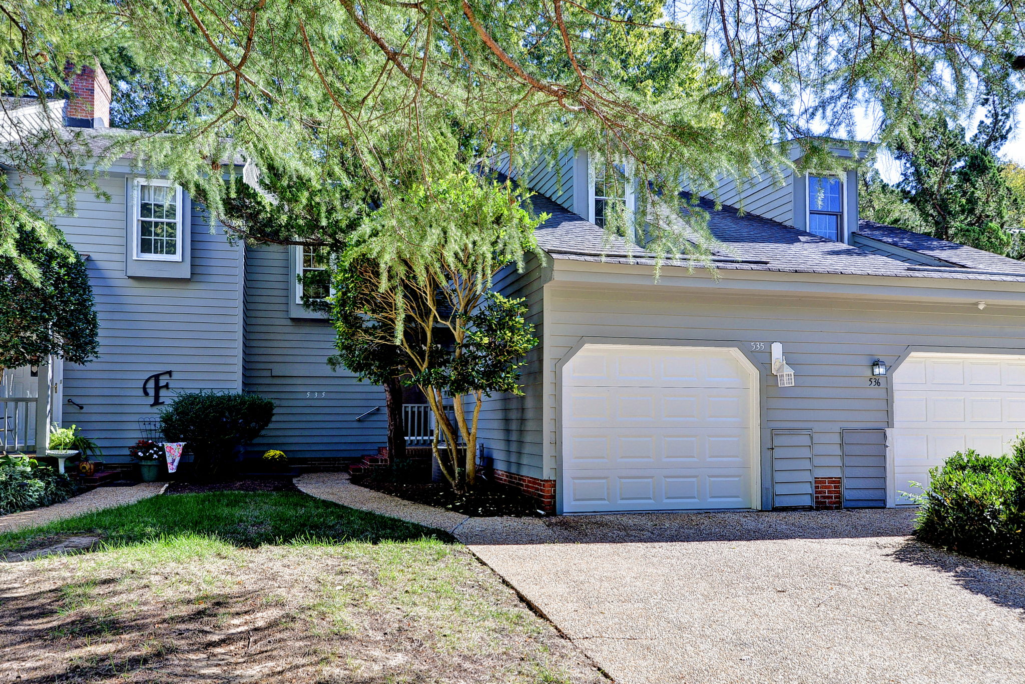 535 Spring Trce — photo