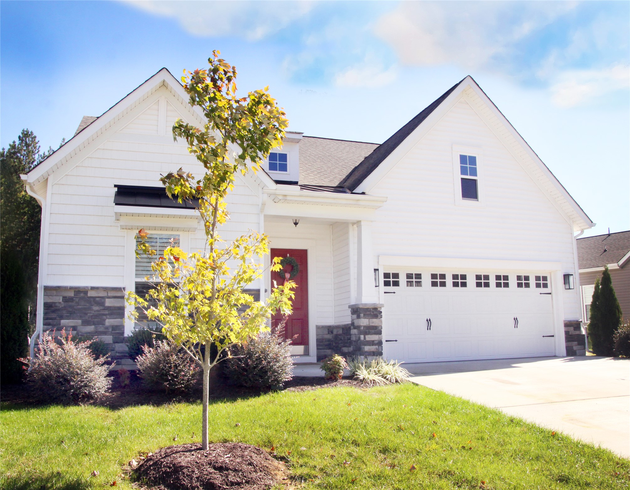 12225 Twin Rivers Dr — photo