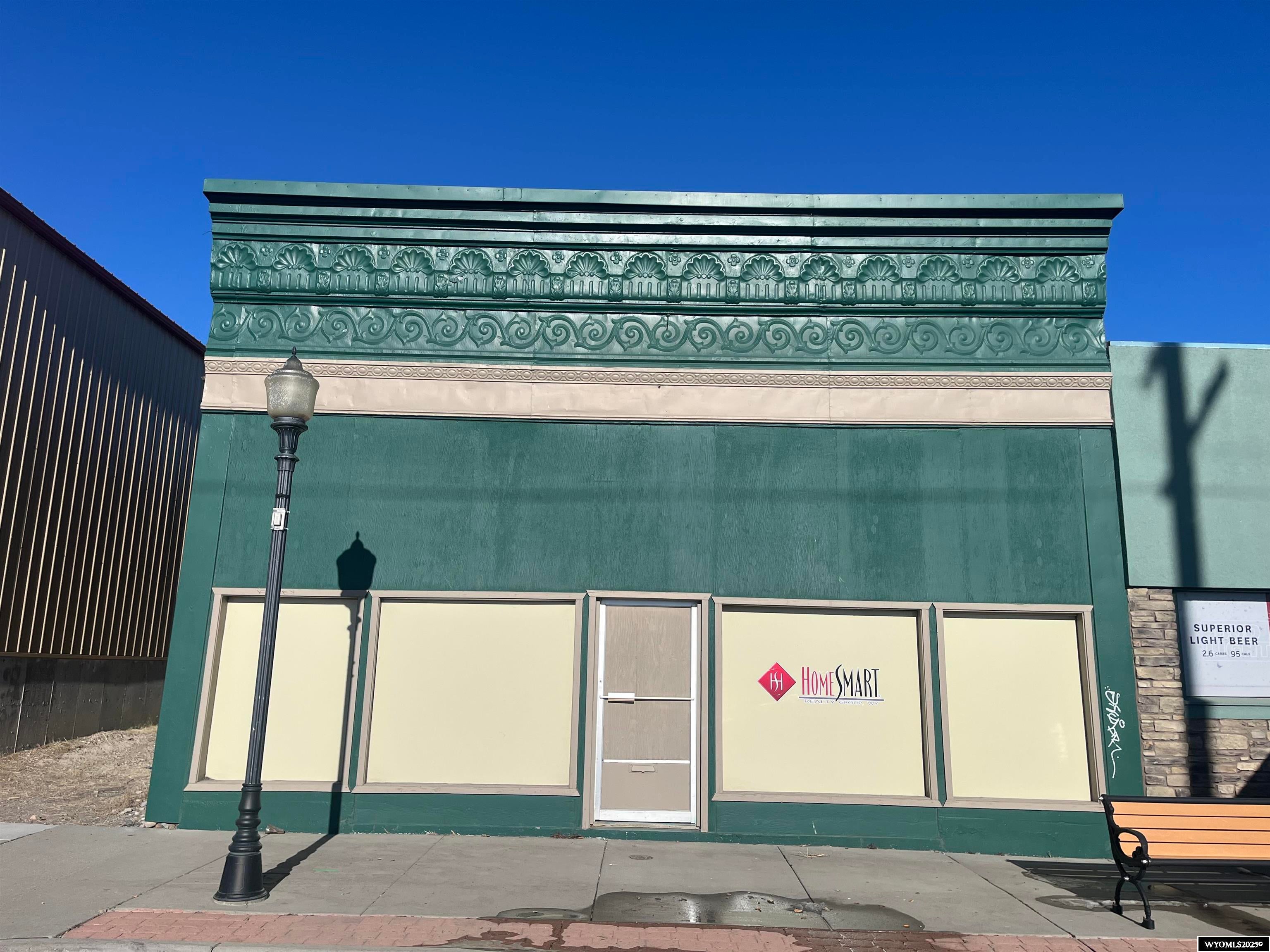 25 E Railroad Ave — photo