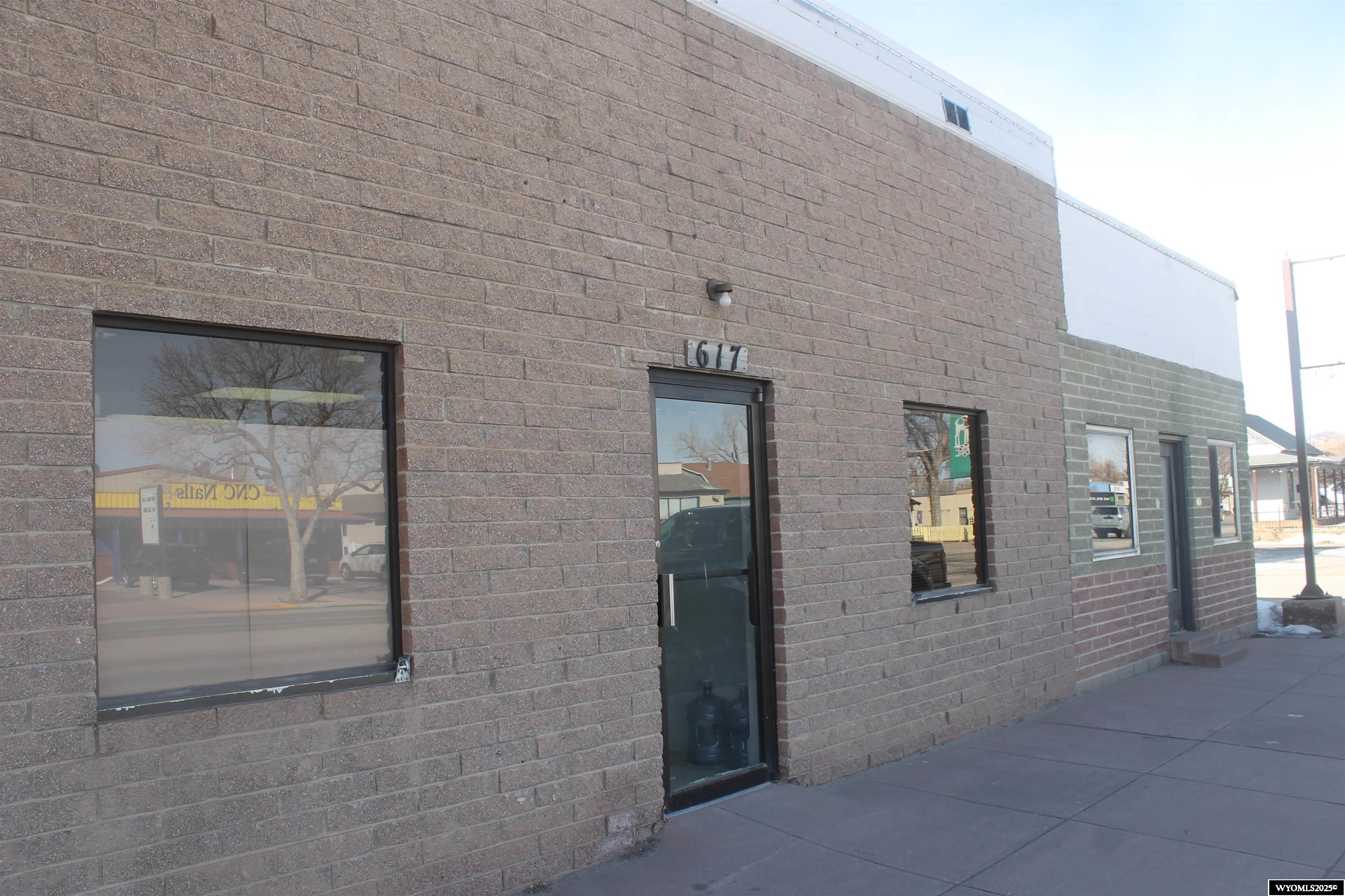 617 Main Street — photo