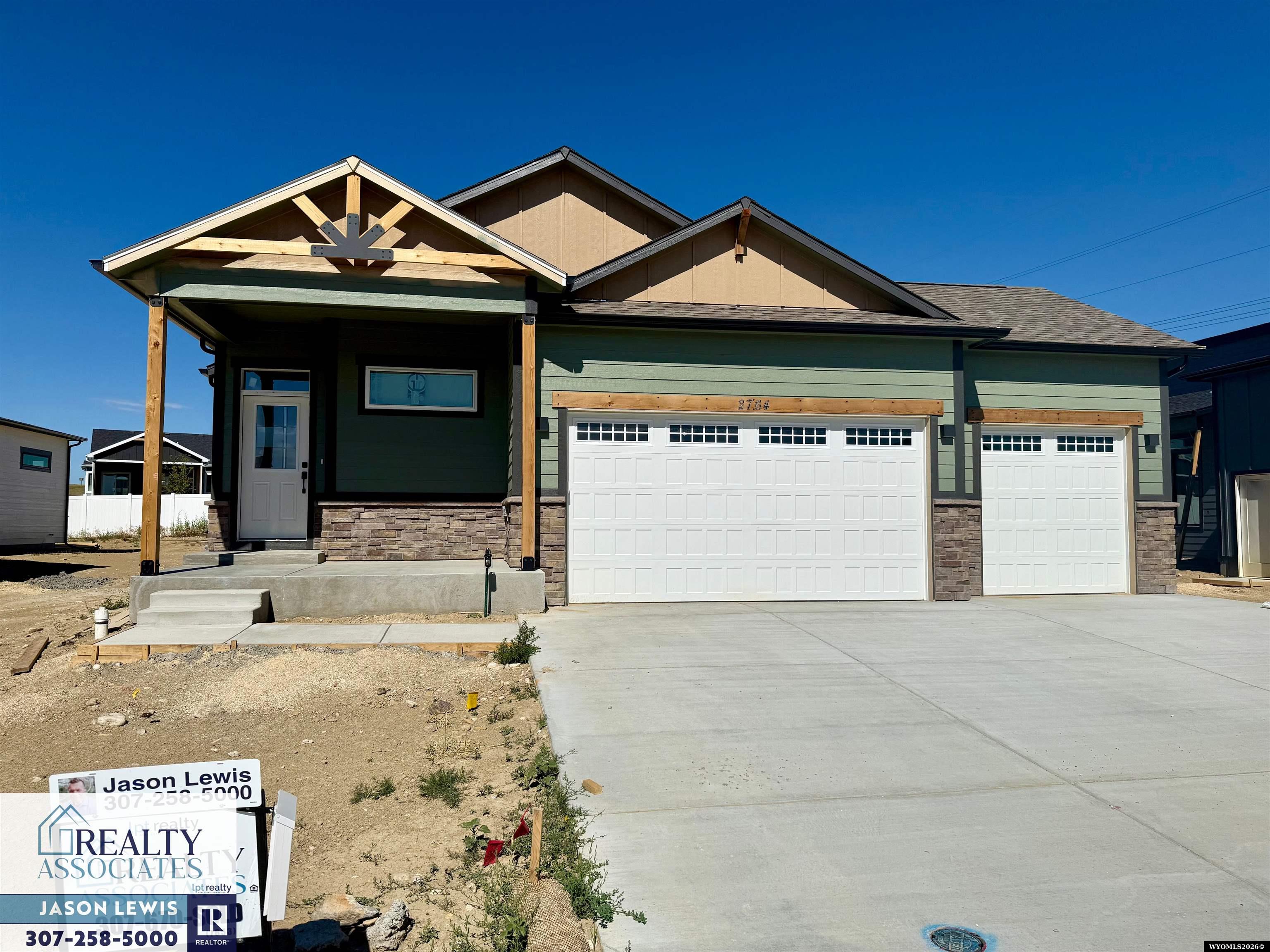 2764 Berkshire Way — photo