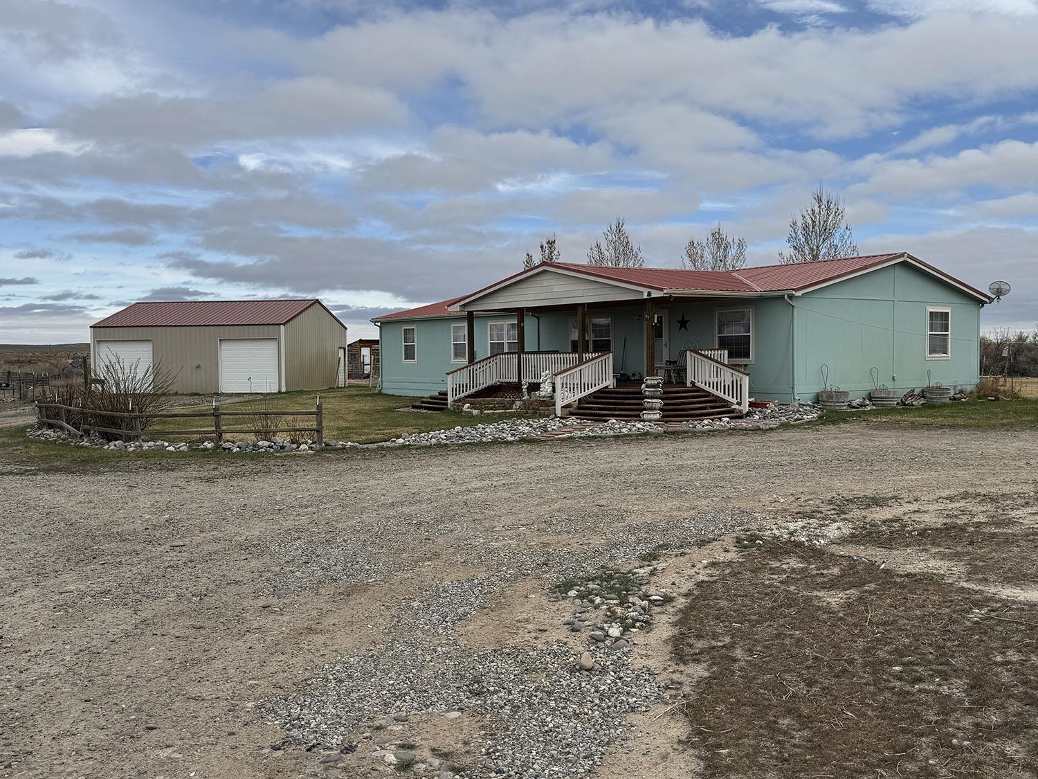 203 Rendezvous Road — photo