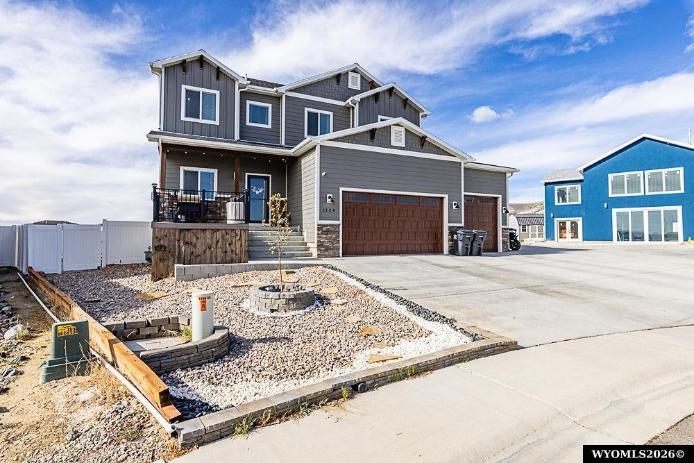 1124 Dawning Dr — photo