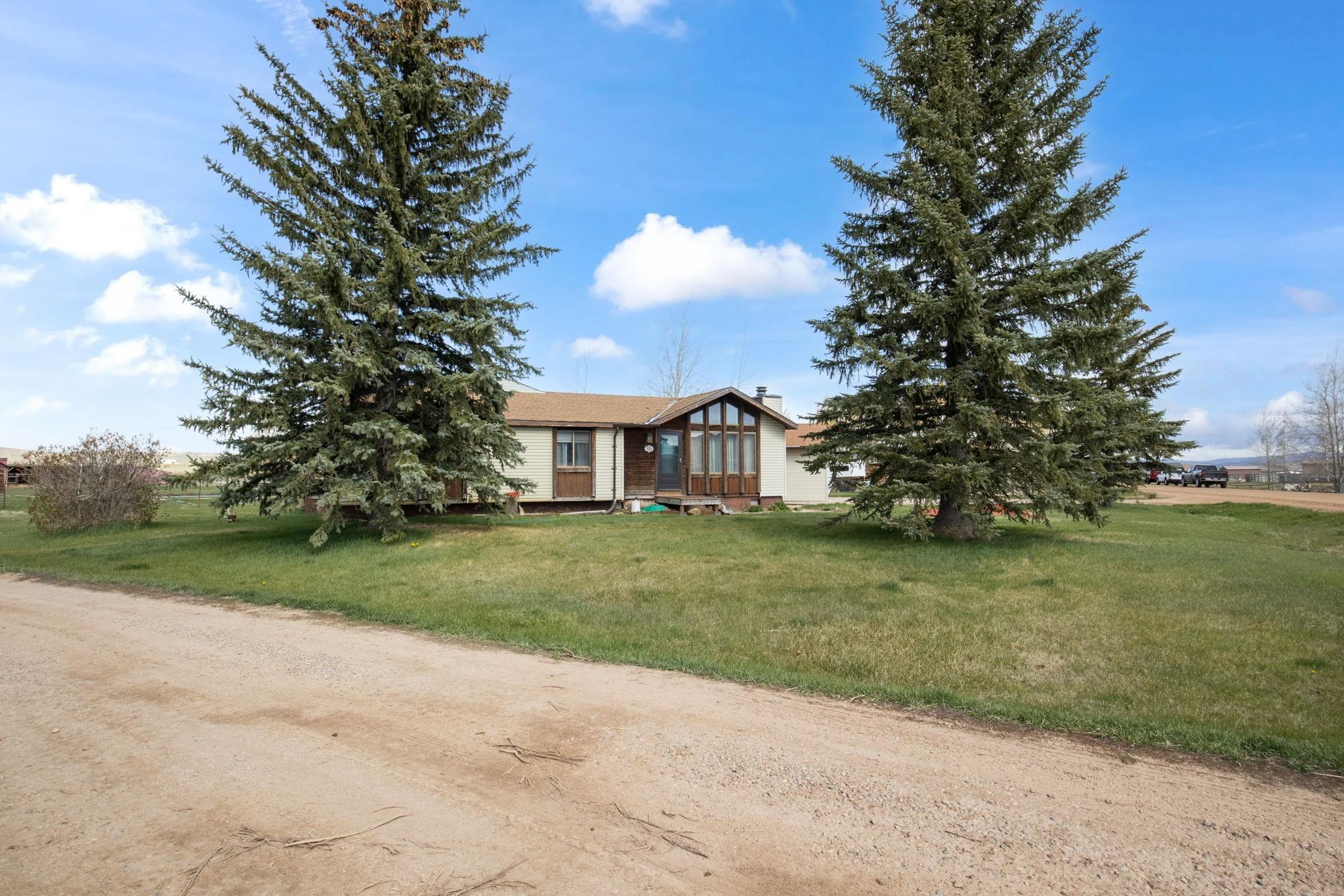 Home in Evanston, WY 82930 — photo 2