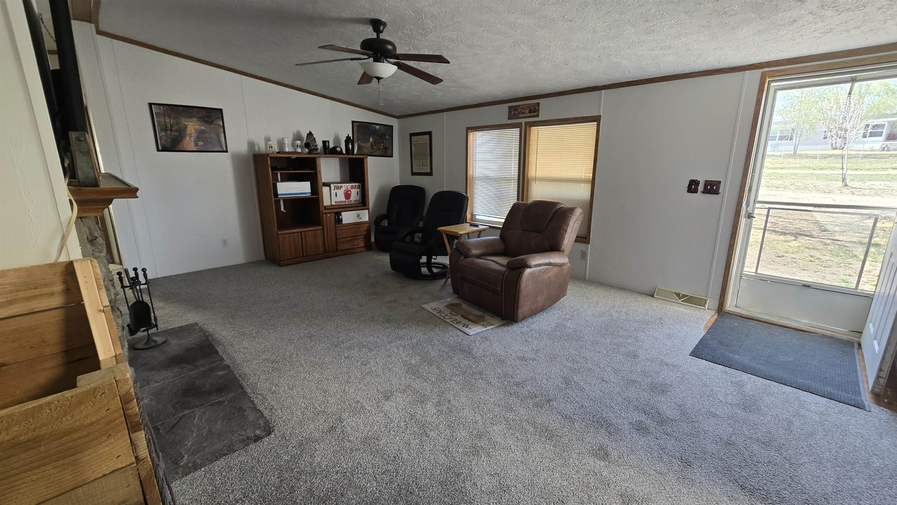 184 Marlatt Rd, Shoshoni, WY 82649 — photo 3