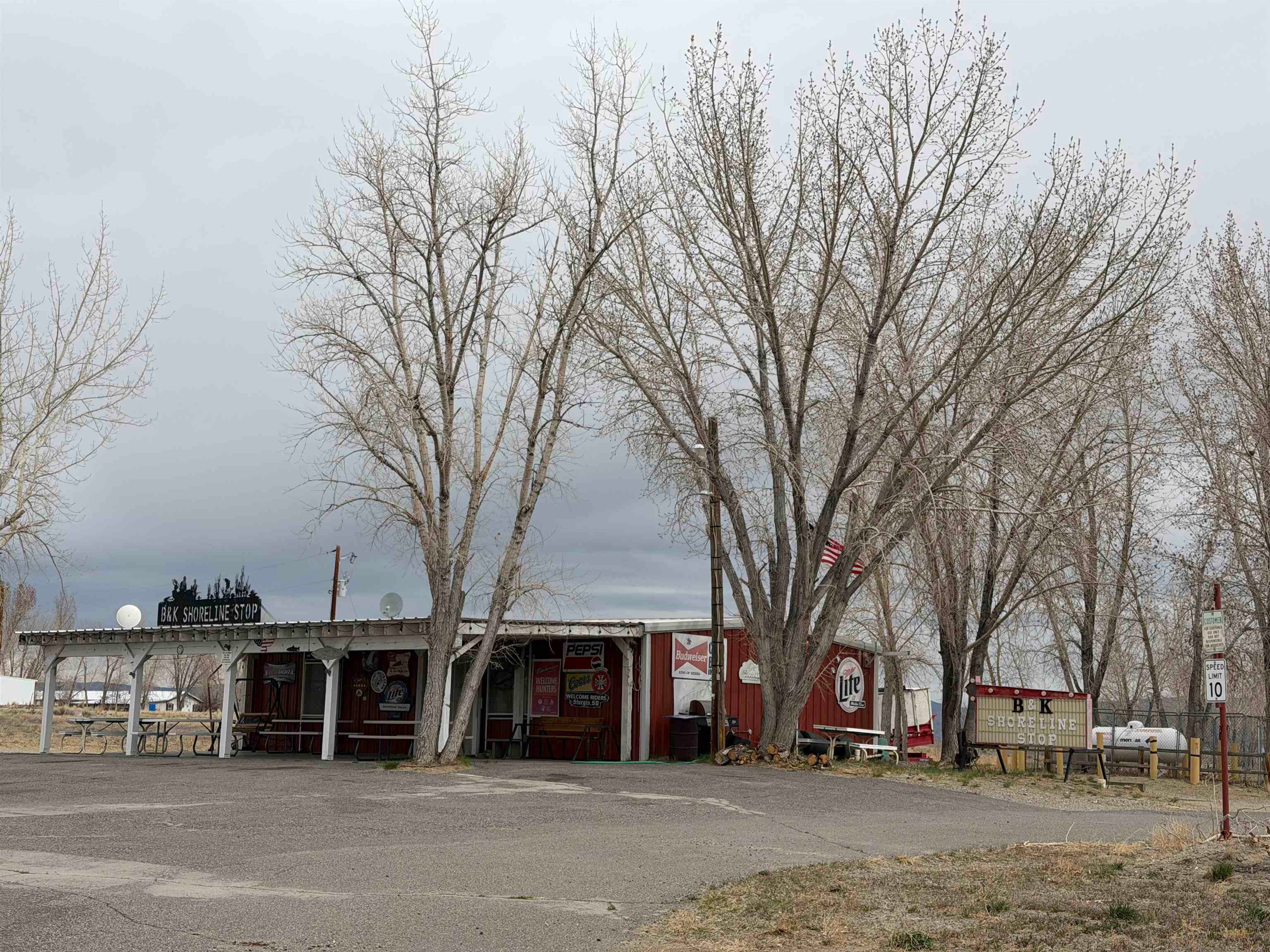 6 Bass Lake Road — photo
