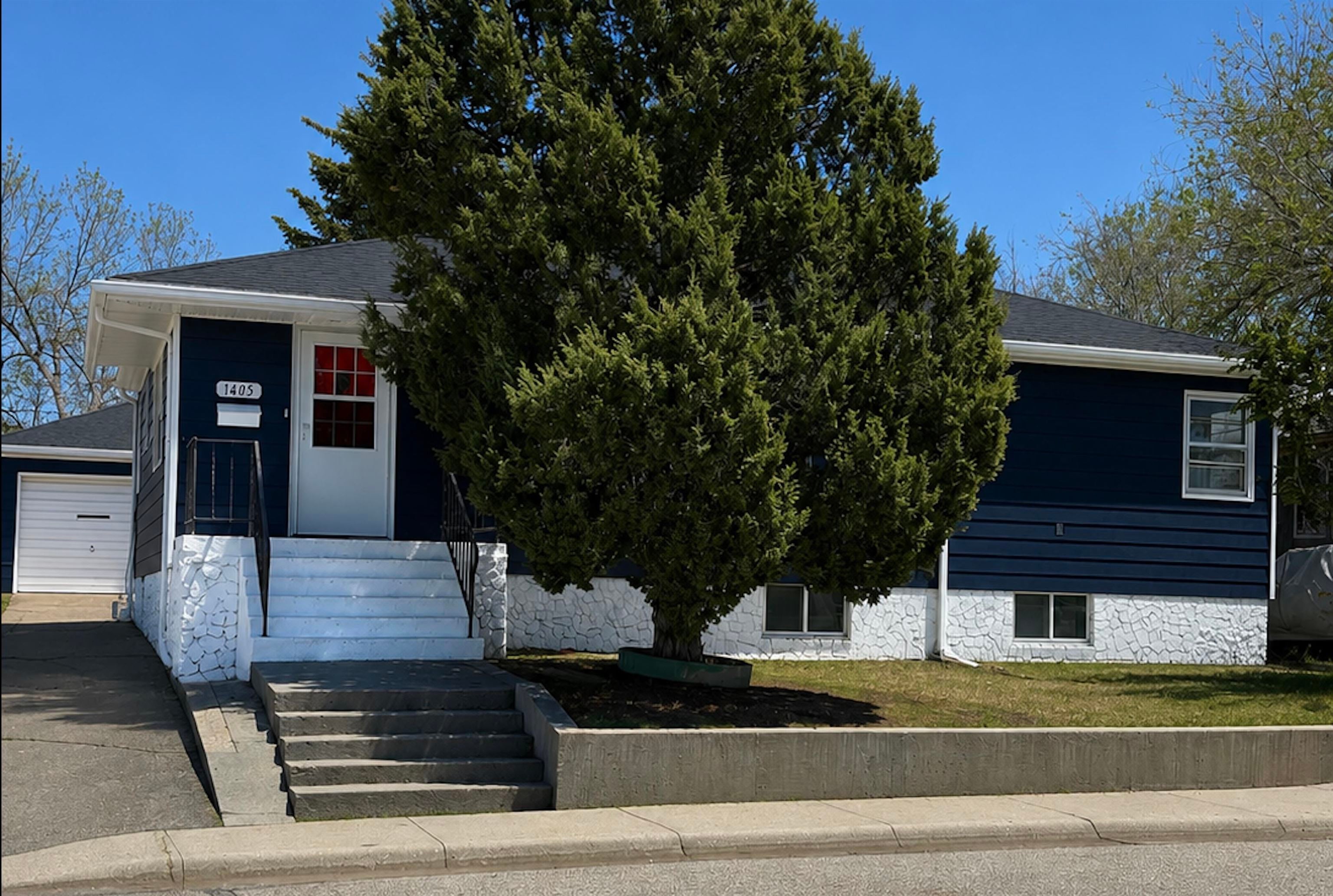 1405 S Conwell Street — photo