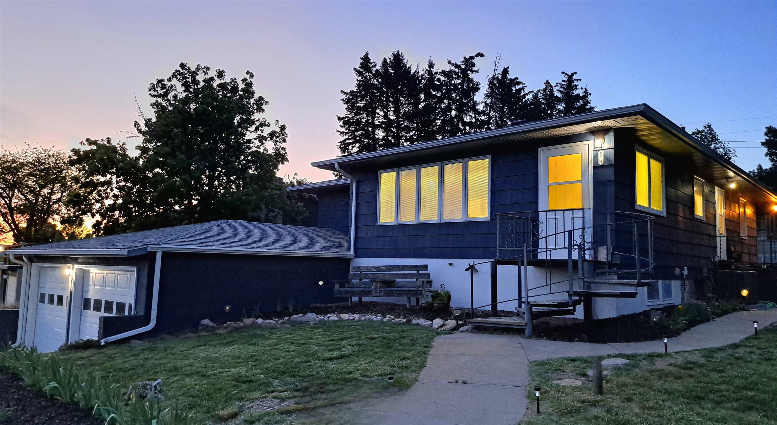 213 Rio Vista — photo