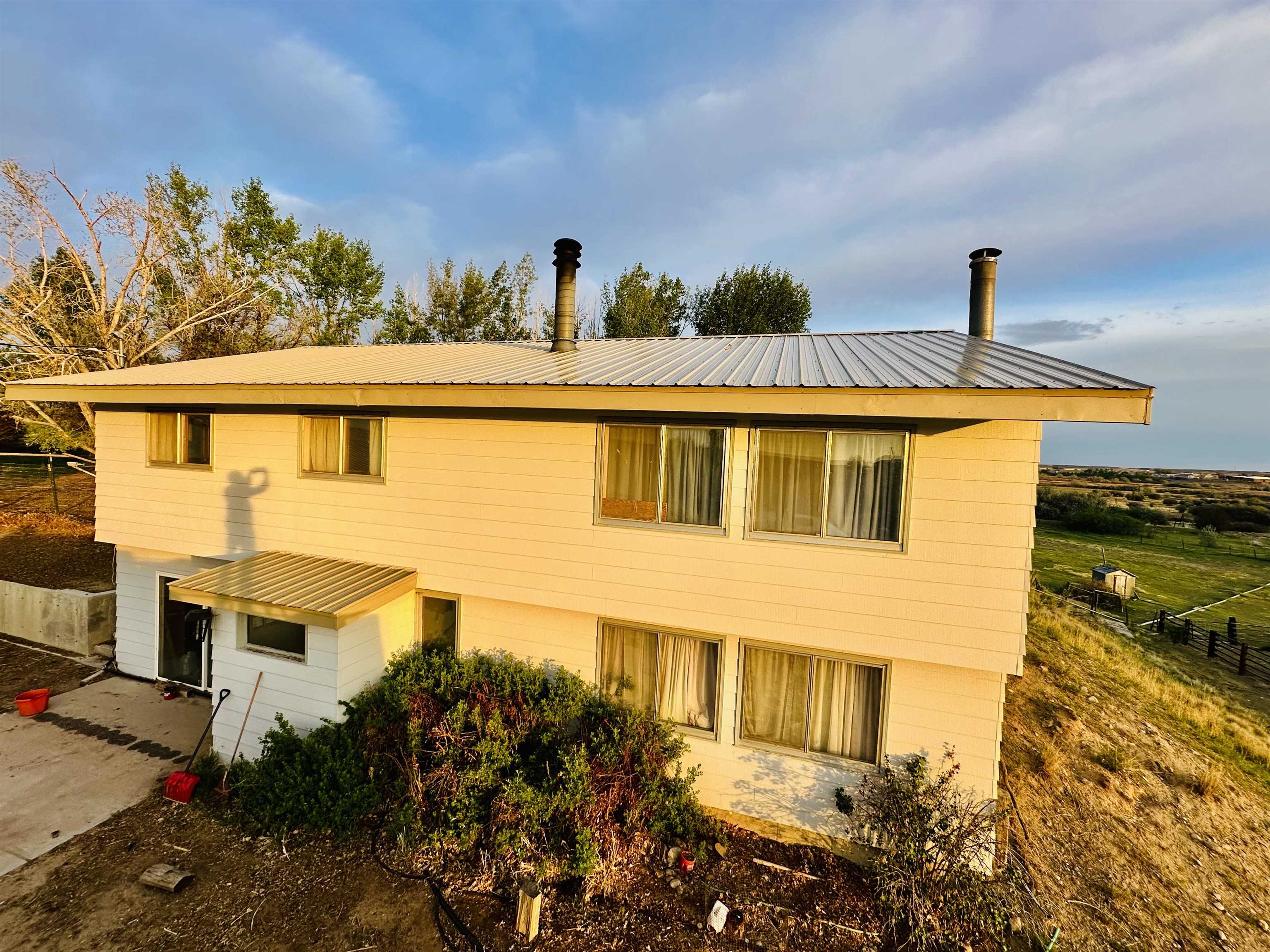 433 Rendezvous Rd, Riverton, WY 82501 — photo 2