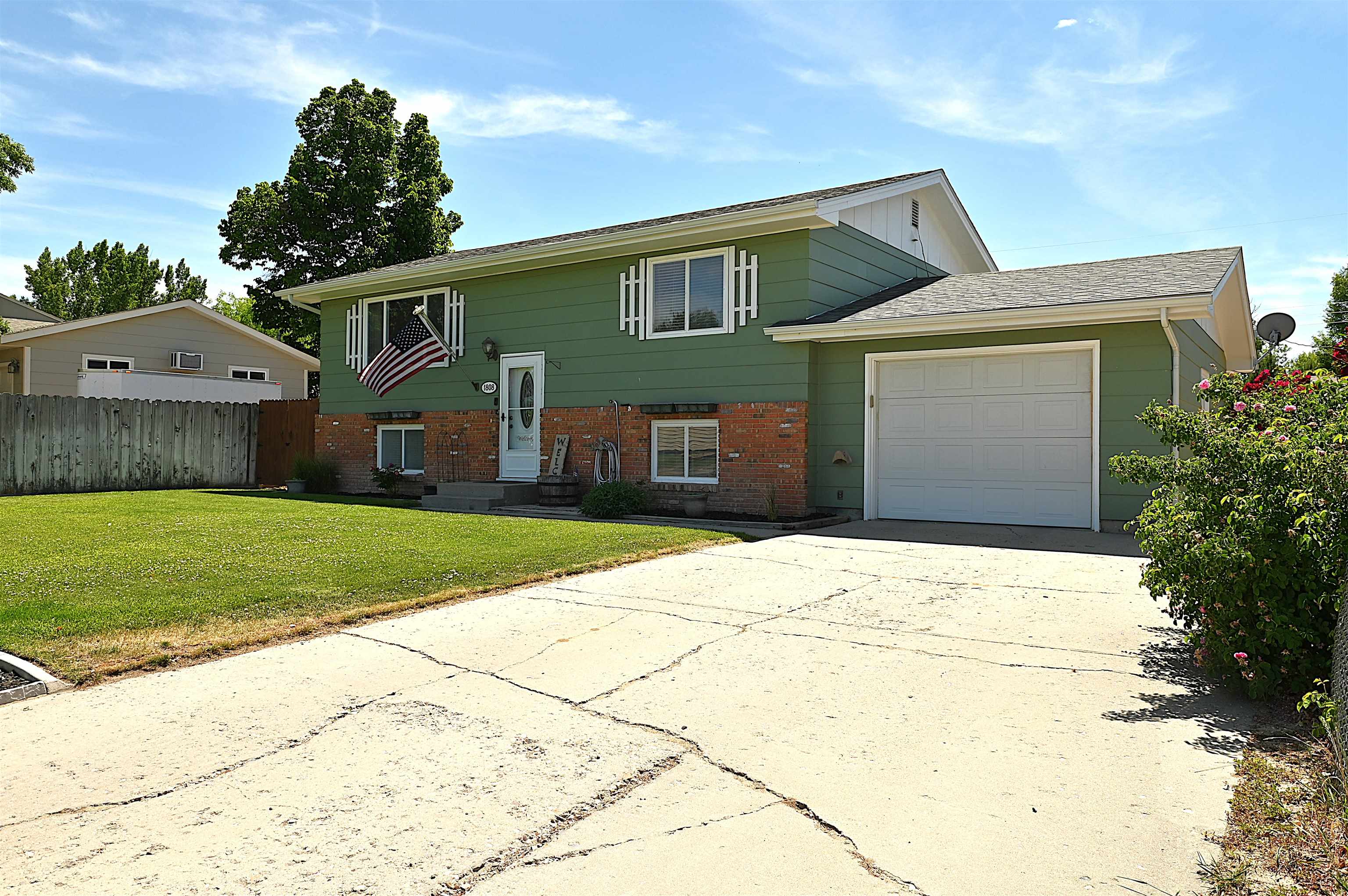 1808 Bower Avenue — photo