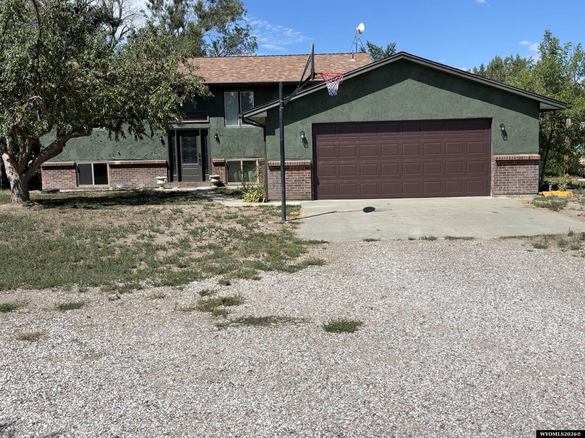 46 Lakeview Drive — photo