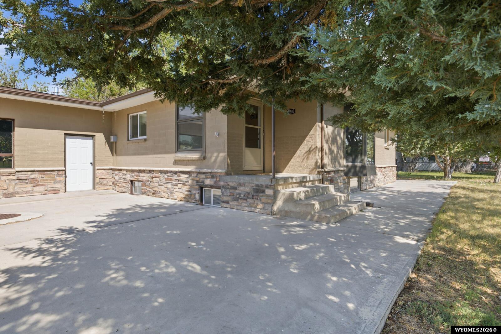 2230 River Meadows — photo