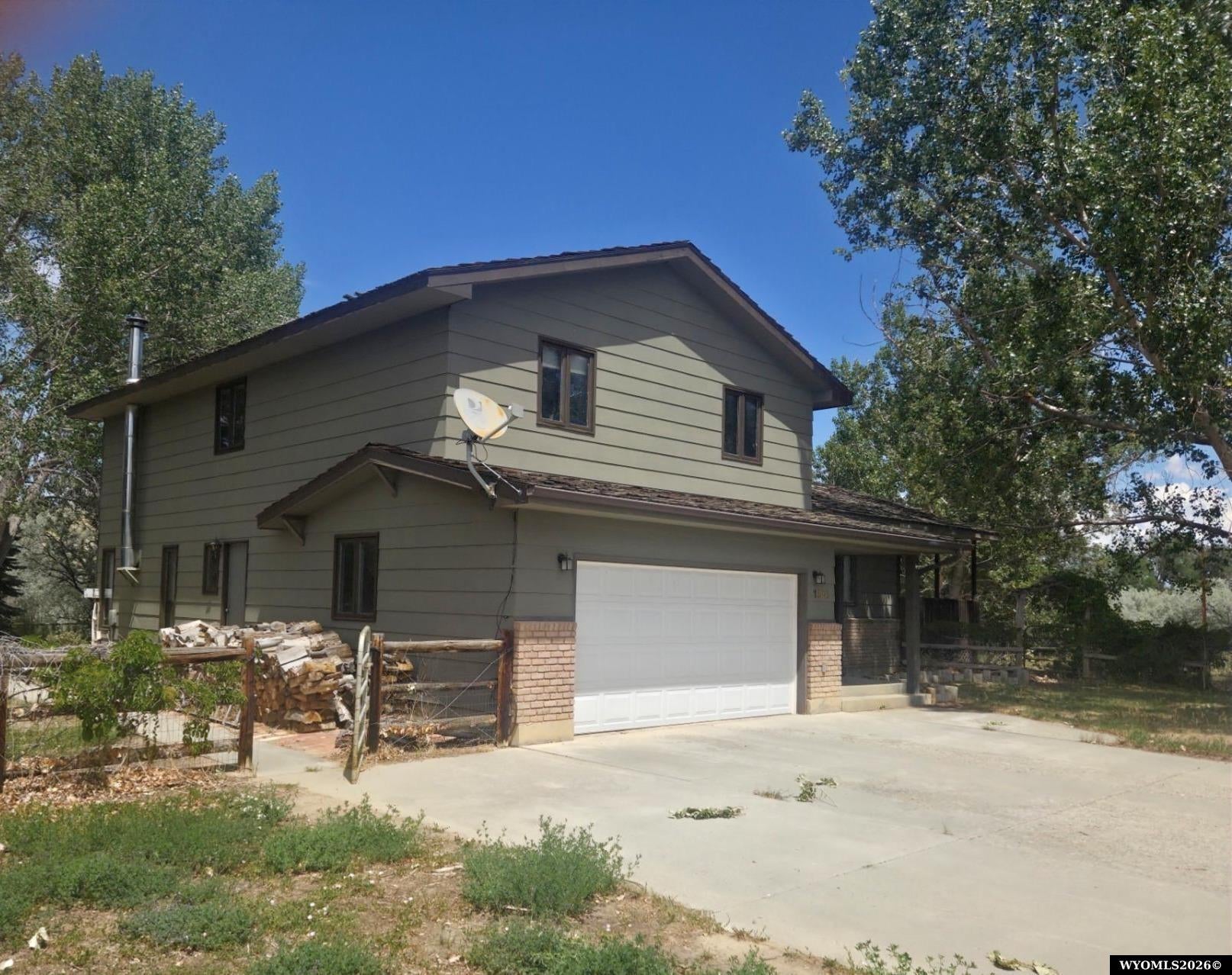 1305 Ten Mile Dr — photo