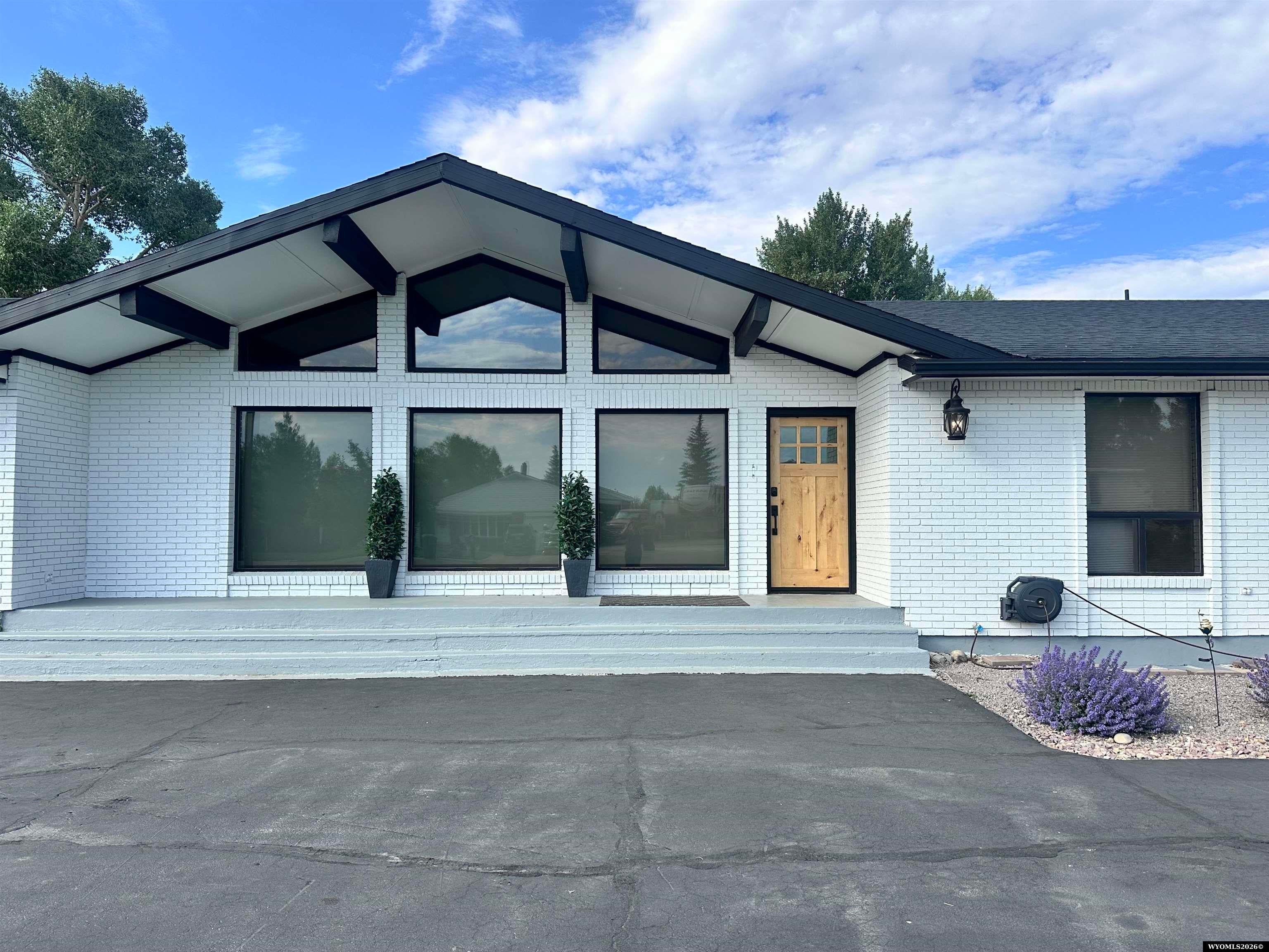 1337 Uinta Dr — photo