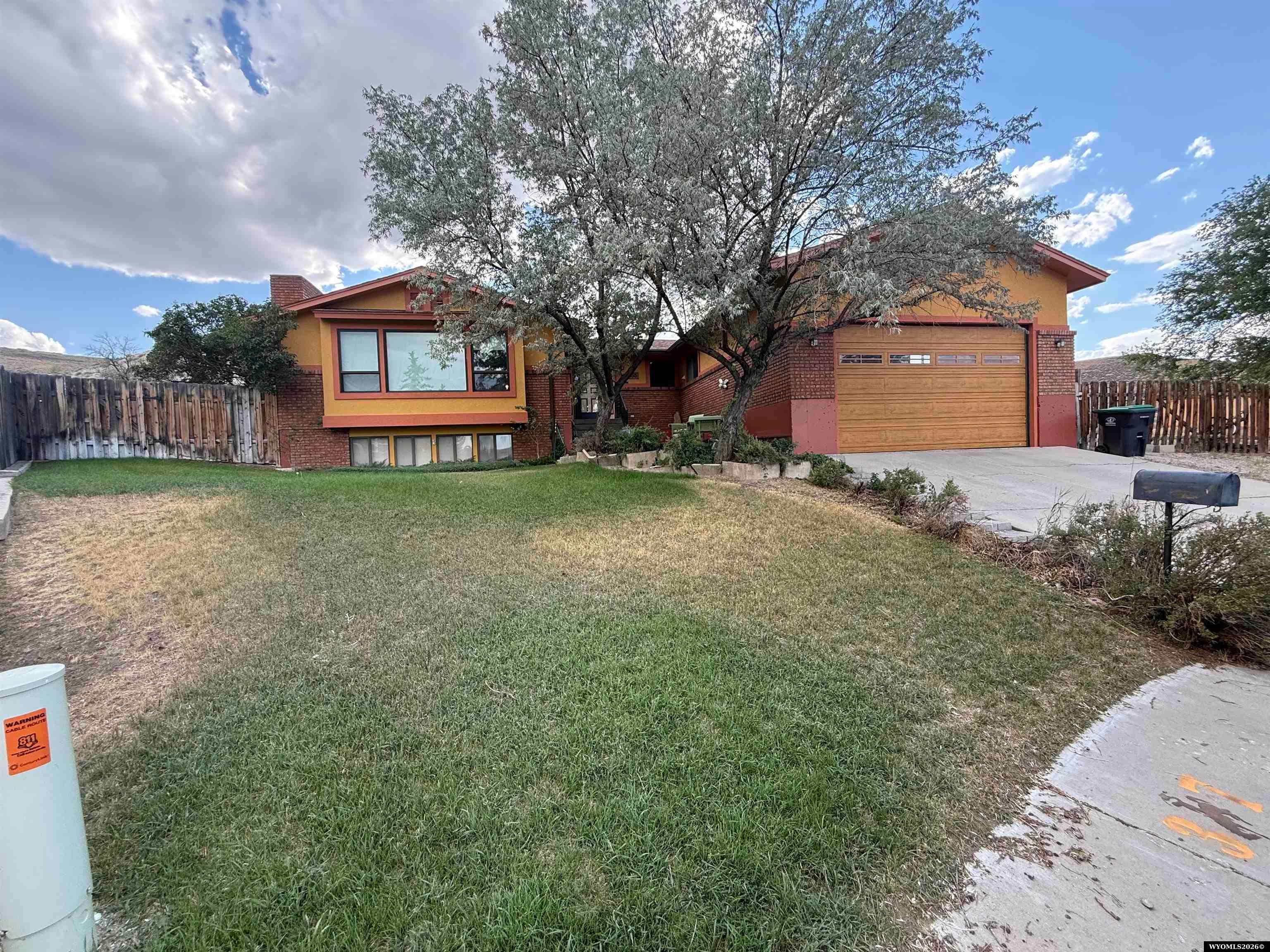 555 Waggener Circle — photo