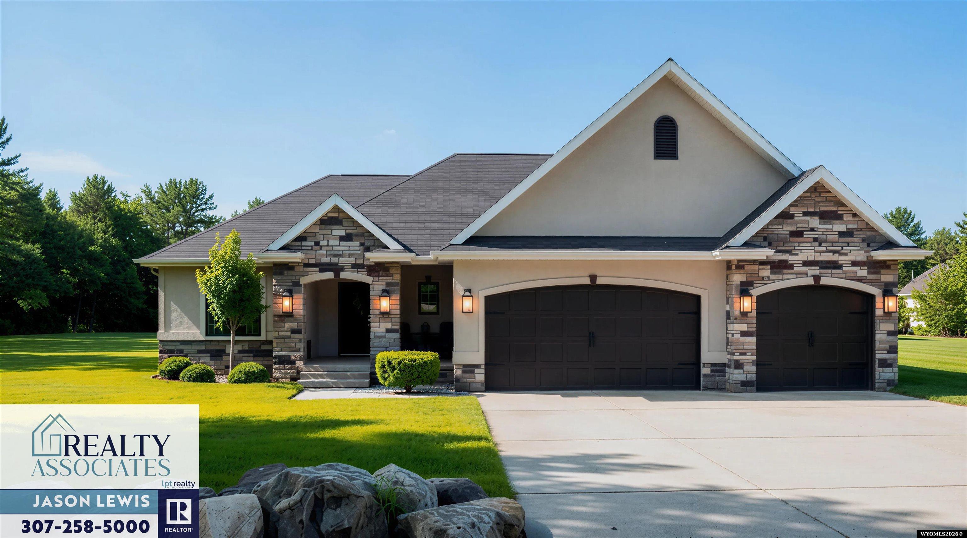 4048 Logan Court — photo