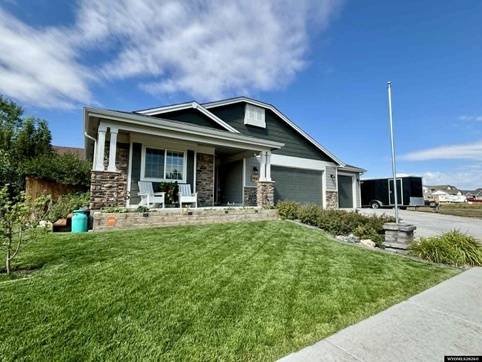 964 Eagle Drive — photo