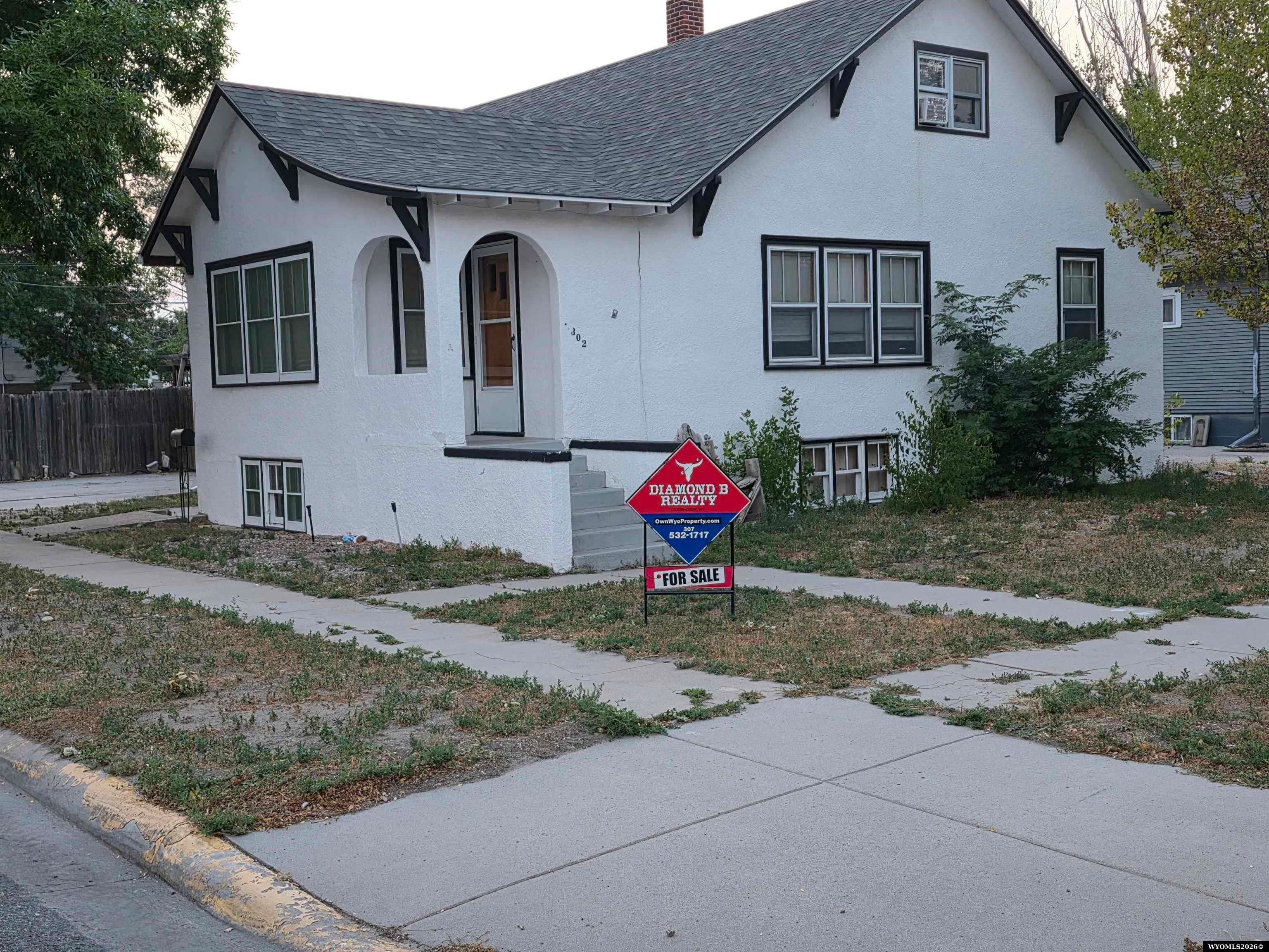 2302 E a Street — photo