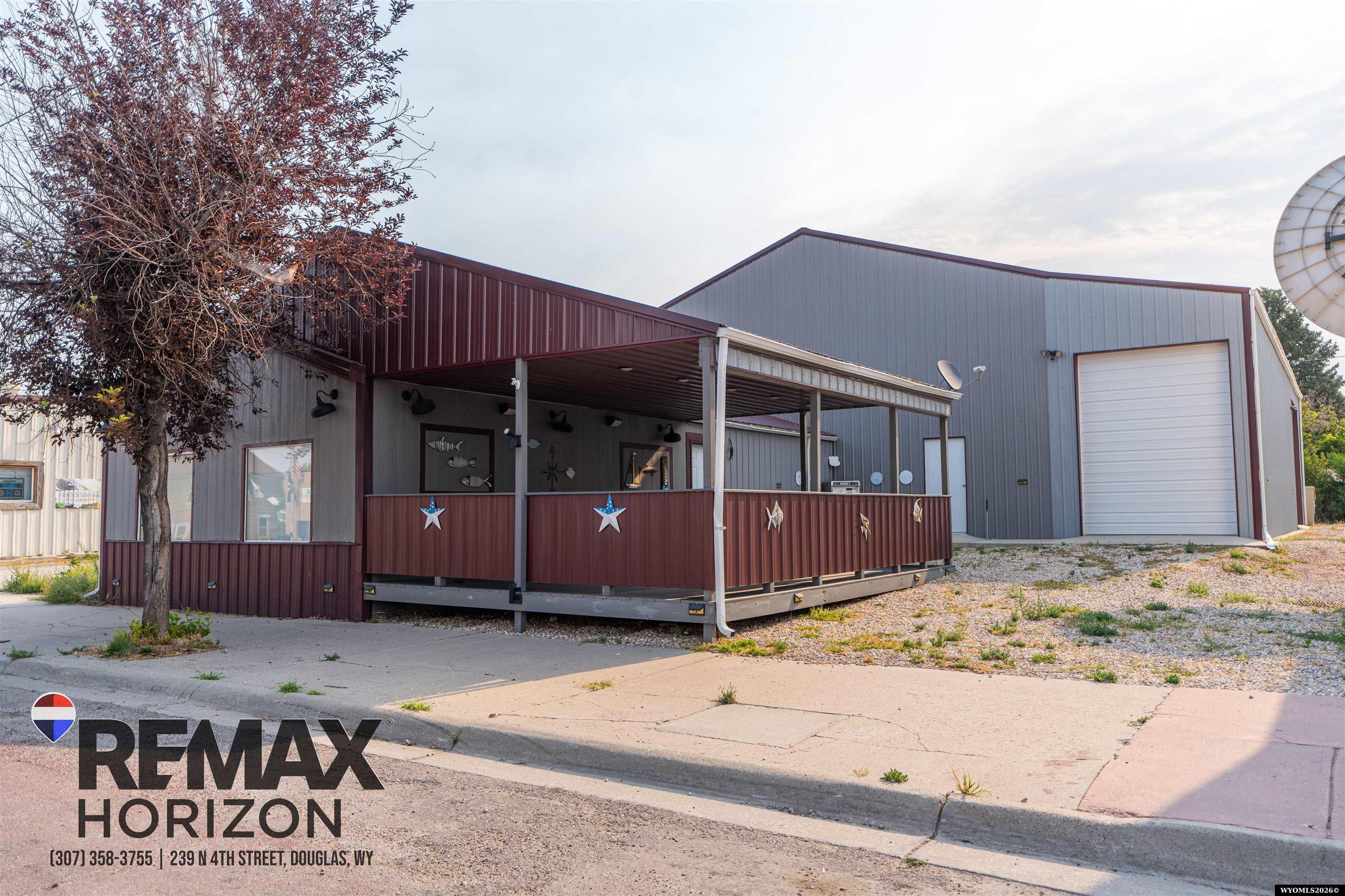 111 N Yellowstone Highway — photo