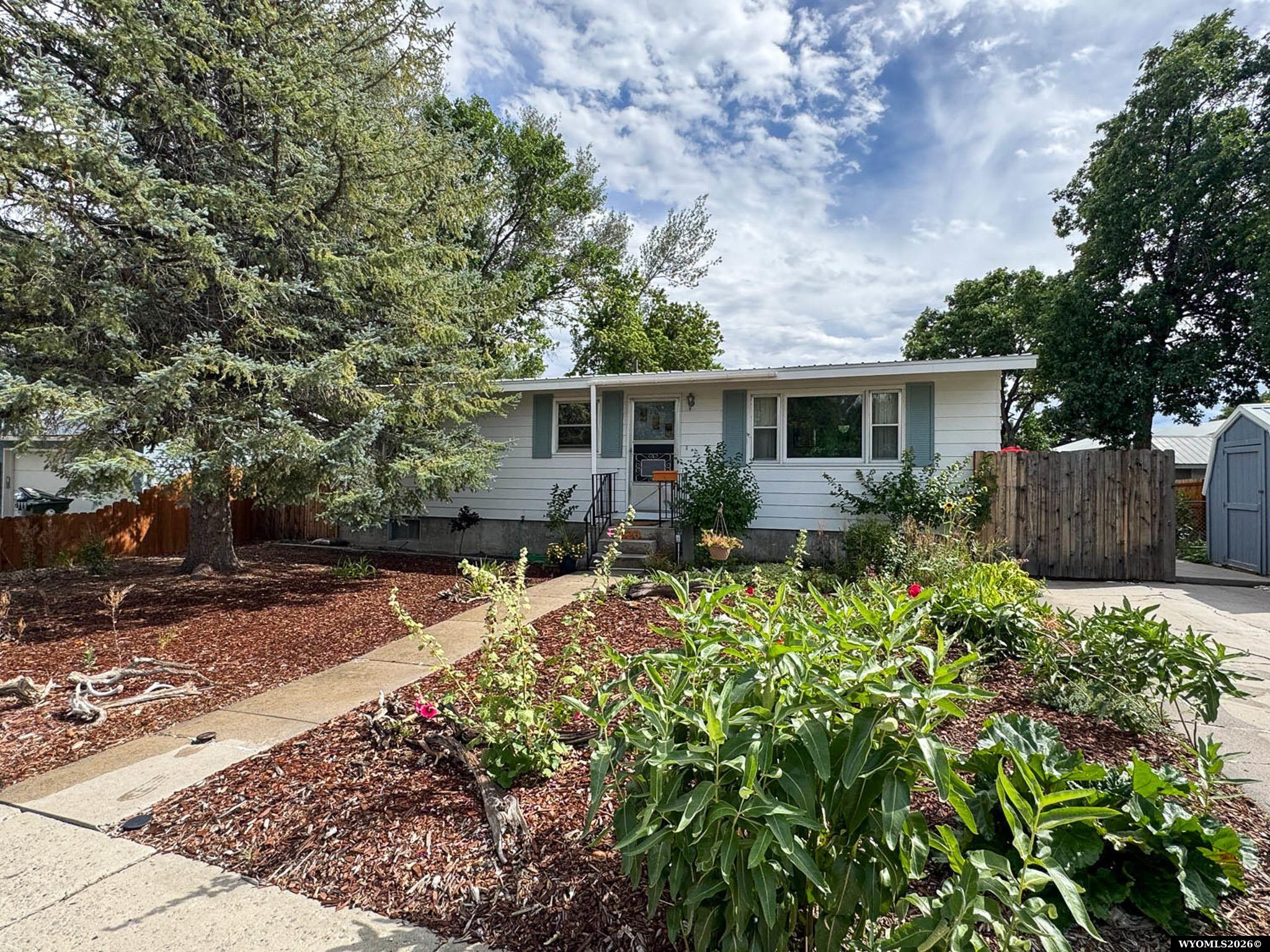 423 Elk Drive — photo