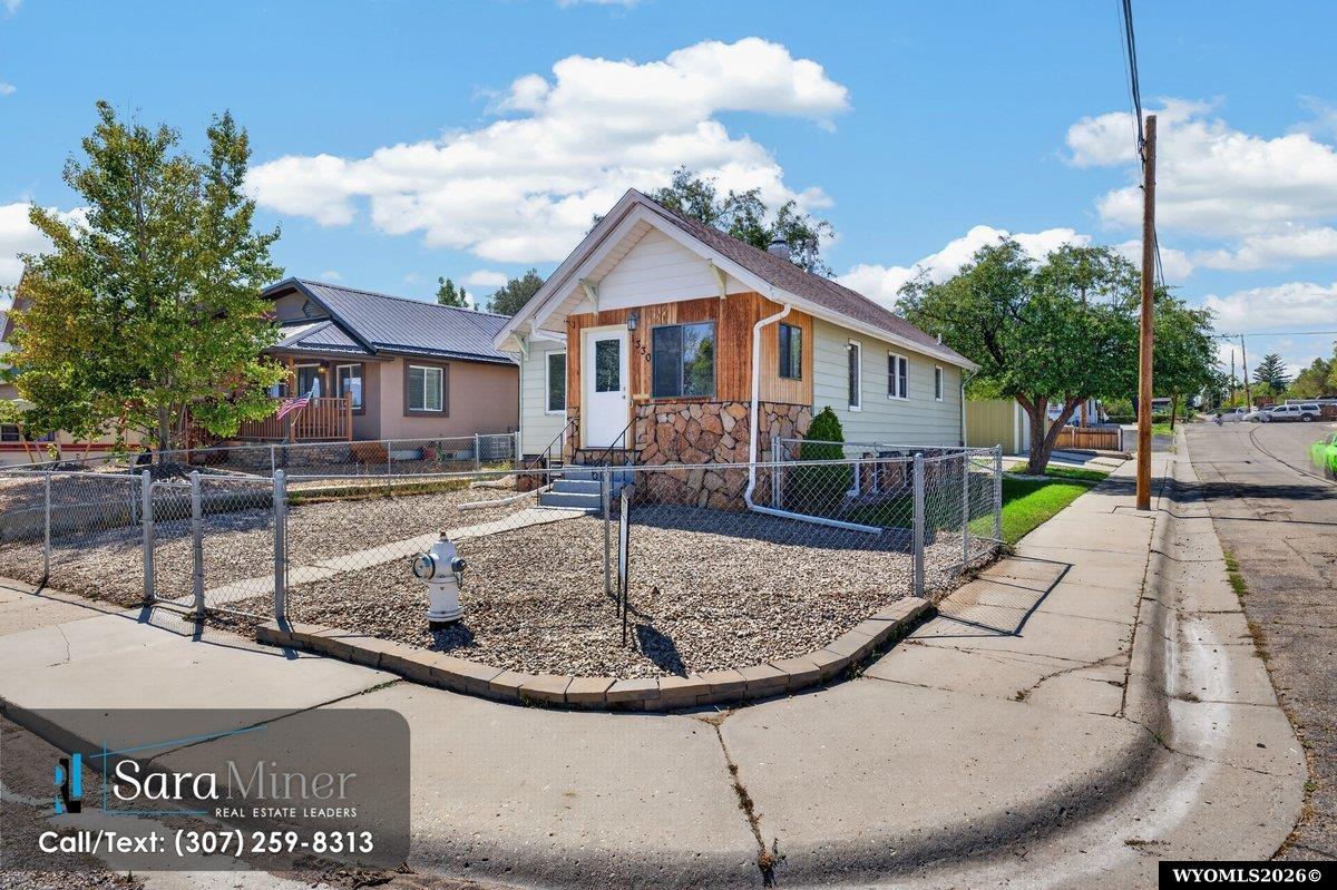 1330 S Jackson Street — photo