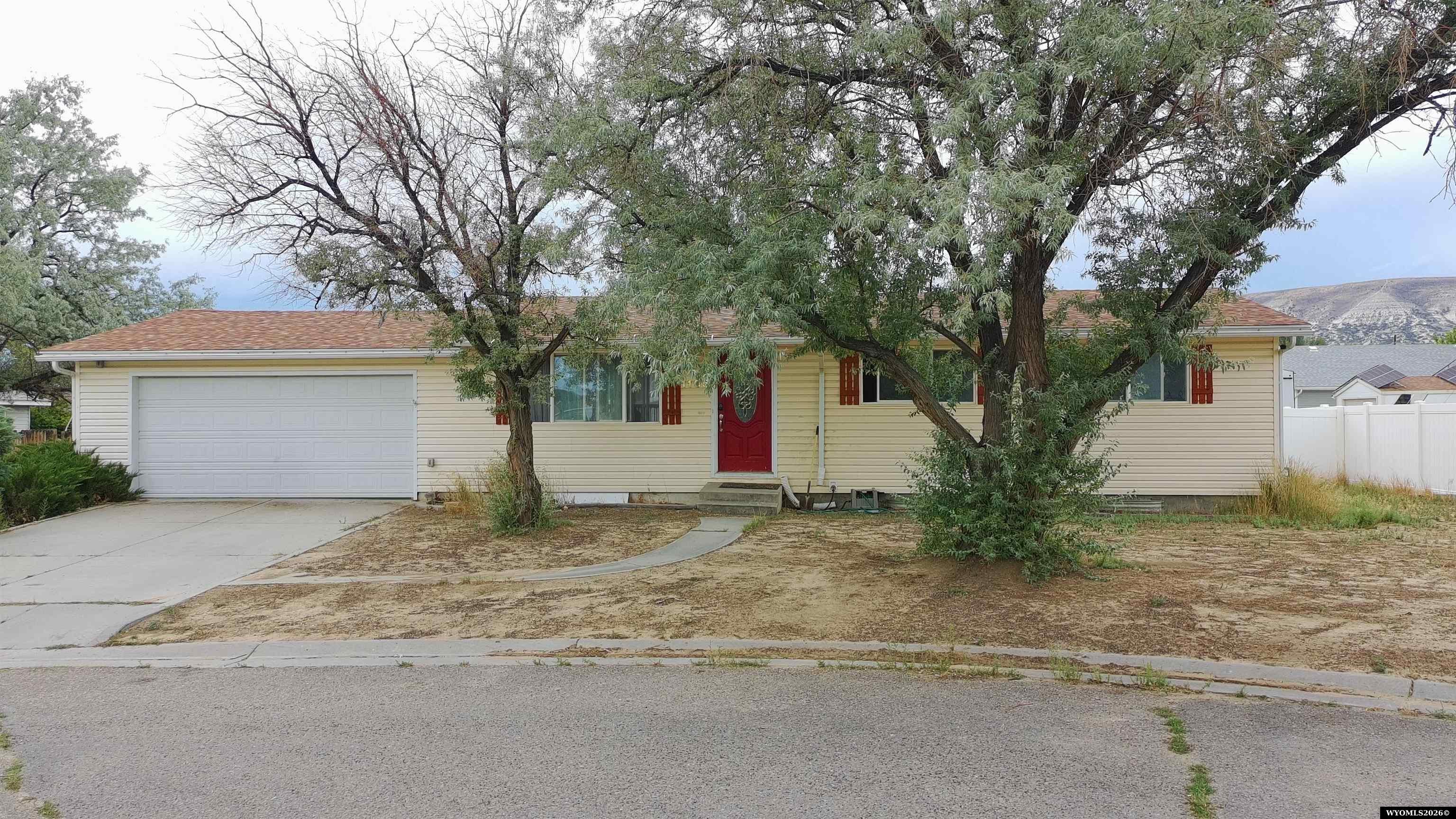 1105 View Street — photo
