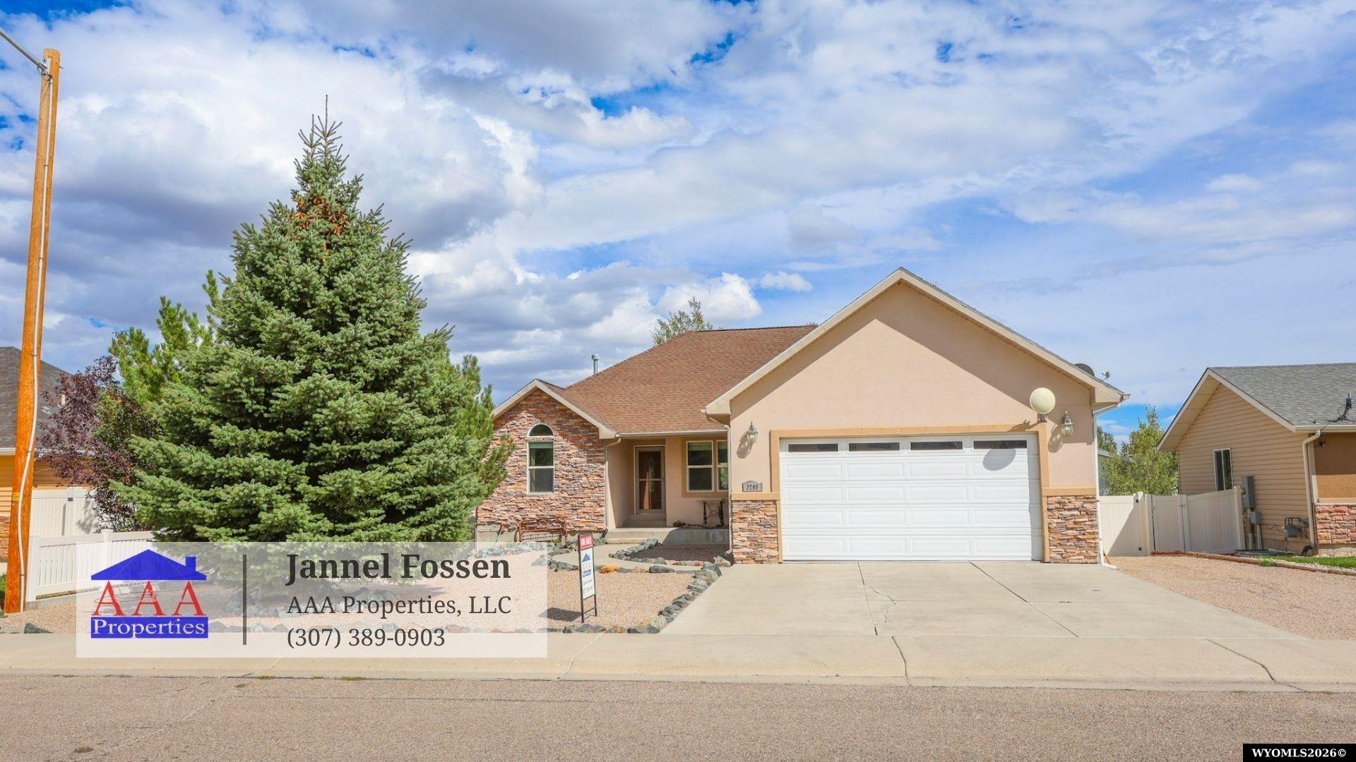 3208 Magnolia Dr — photo