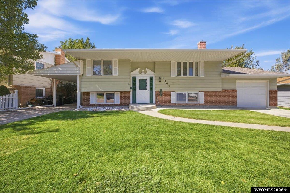 1260 Kingsbury Drive — photo