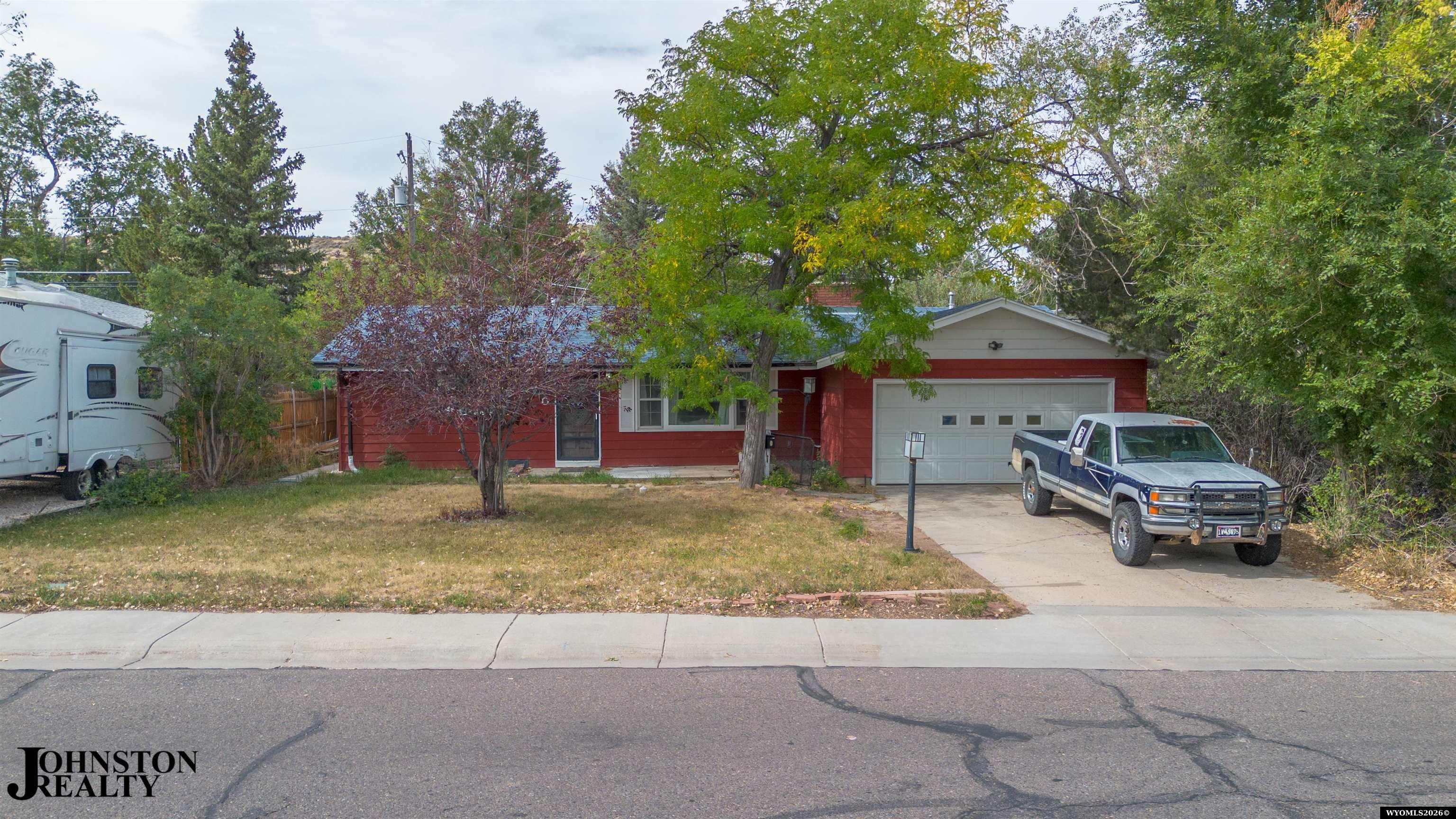 160 Valley Dr — photo
